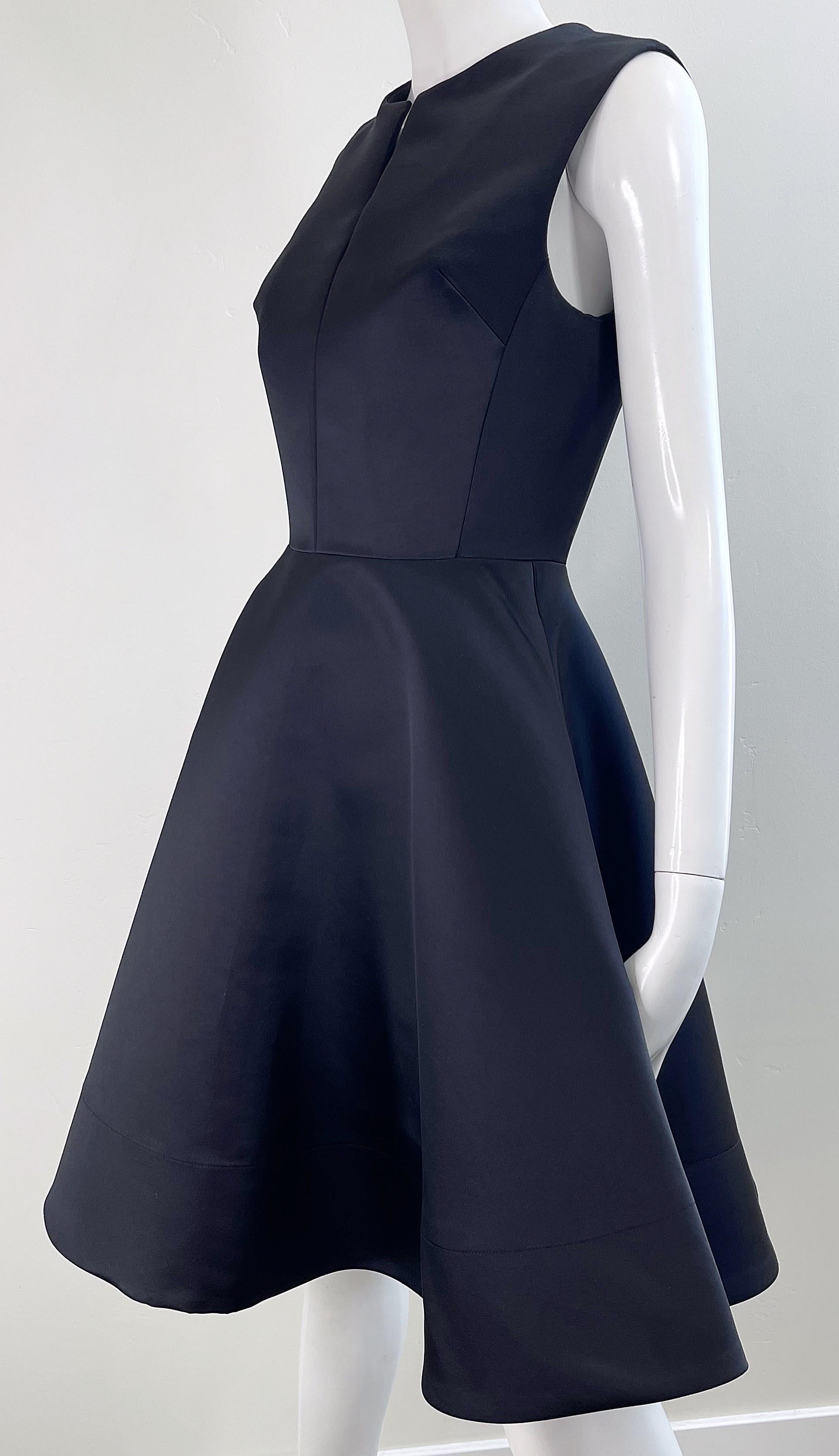 Josie Natori Fall 2016 Size 4 Black Fit and Flare Sleeveless Dress w/ Pockets For Sale 8