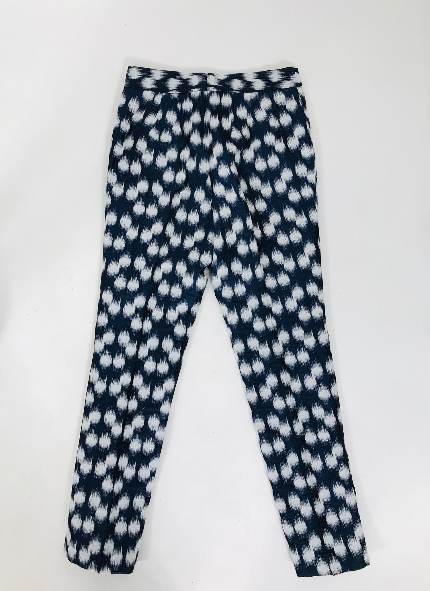 Josie Natori Ikat Woven Trouser in Blue Black Metallic & White  In Excellent Condition For Sale In West Palm Beach, FL