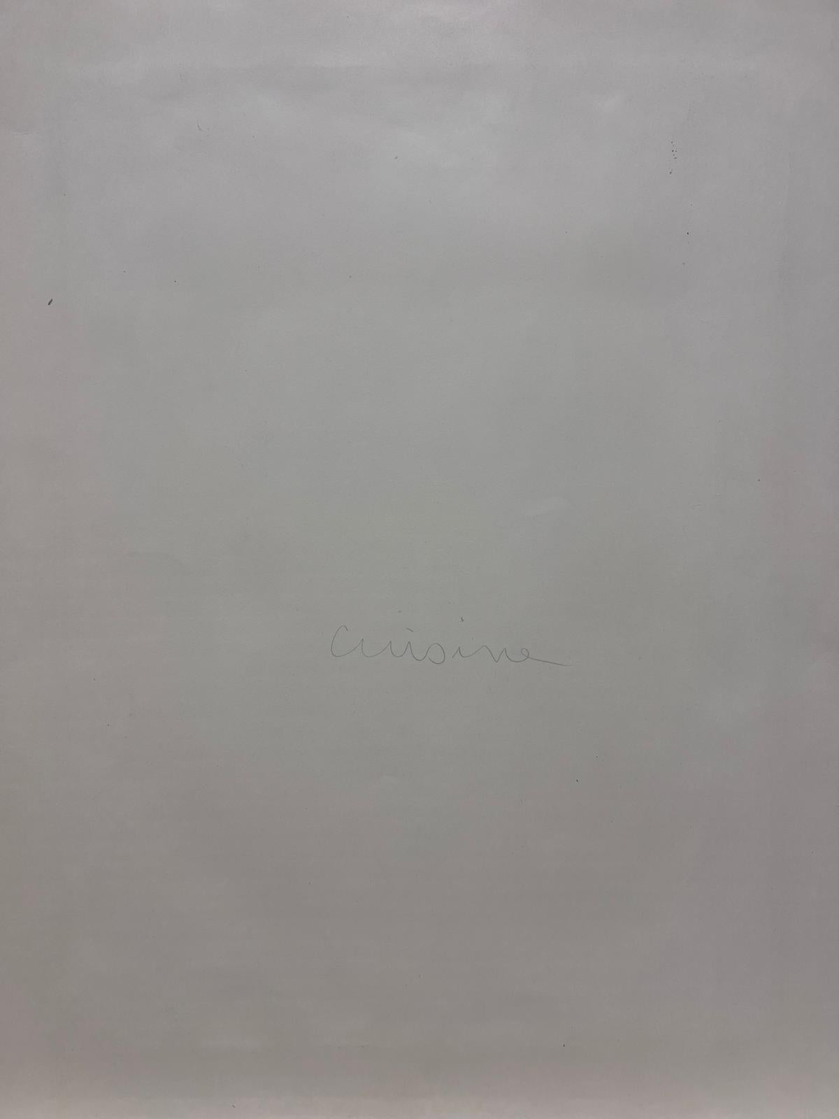 Scena intima di cucina francese del 1950 Disegno a inchiostro nero di una donna al lavoro in vendita 2