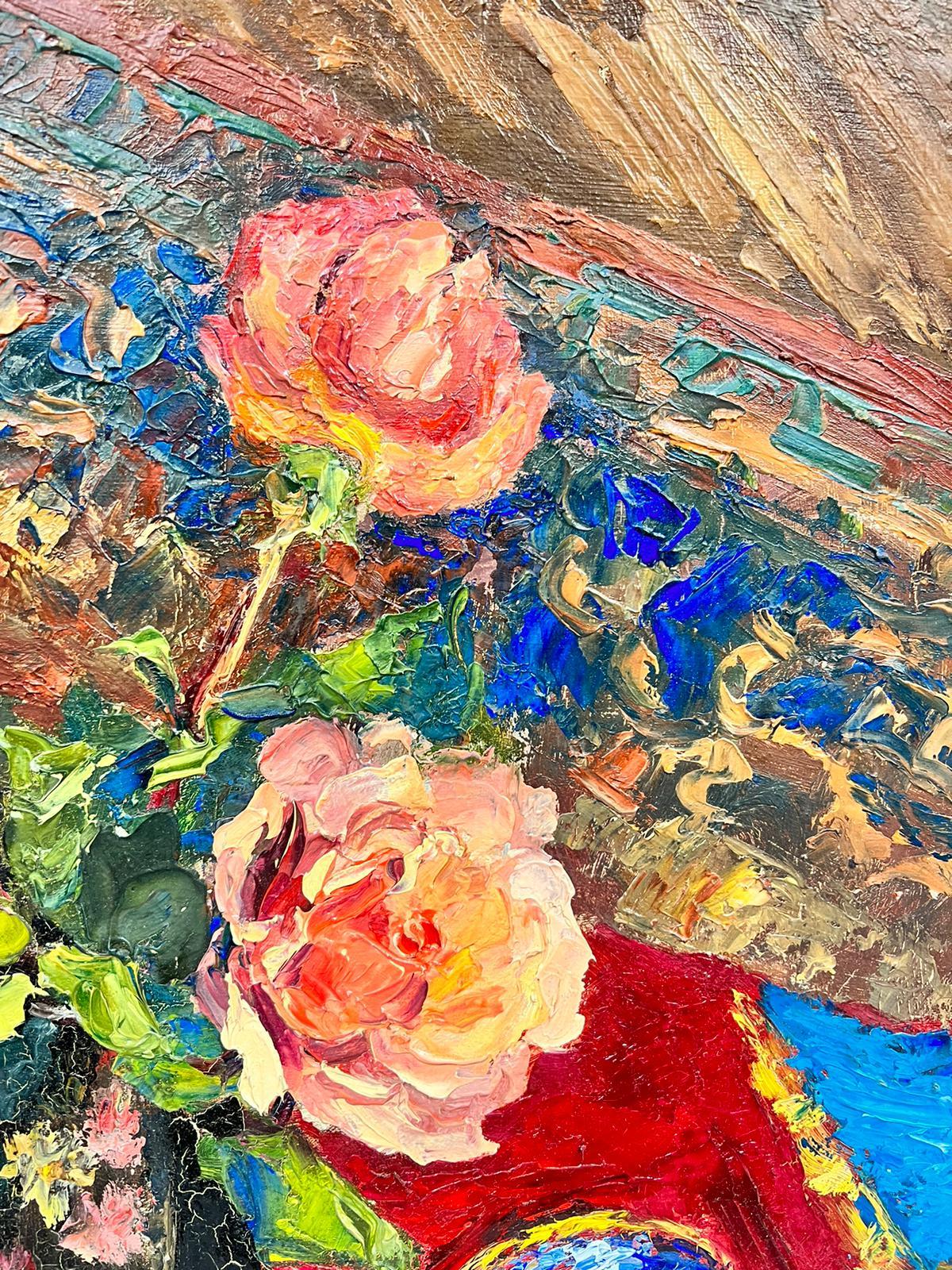 Rose di cane rosa chiaro, brillanti e vibranti, natura morta ad olio - Figurative Painting Marrone di Josine Vignon