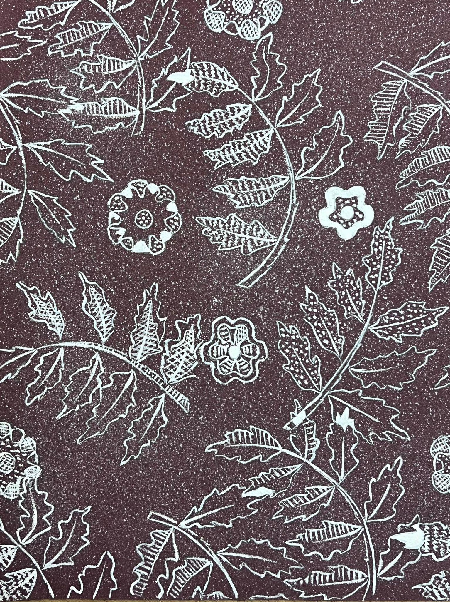 Französische Illustration Blatt auf lila Papier-Tapete-Design aus der Mitte des Jahrhunderts – Painting von Josine Vignon