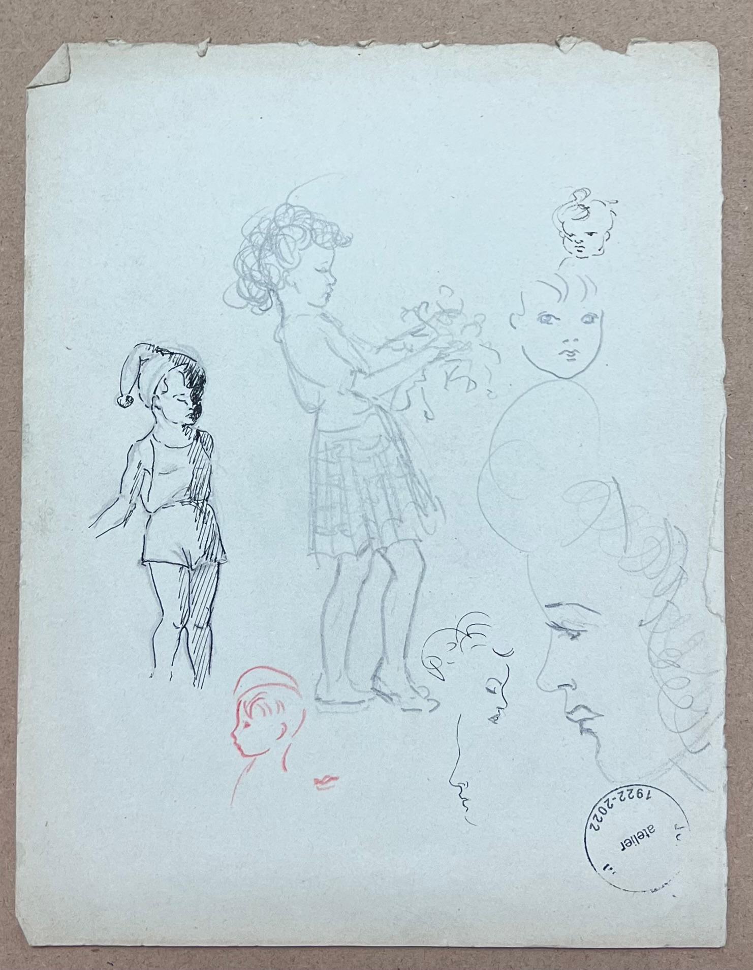 Französische Mutter aus der Mitte des Jahrhunderts, die ihr Baby mit ihren Kindern hält, Bleistiftskizze (Blau), Figurative Painting, von Josine Vignon