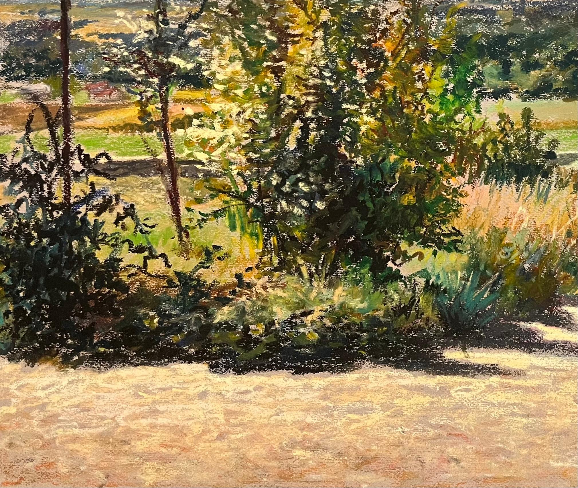 Mid Century Französisch Original Pastell Zeichnung der Auffahrt Tor und fernen Horizont im Angebot 1