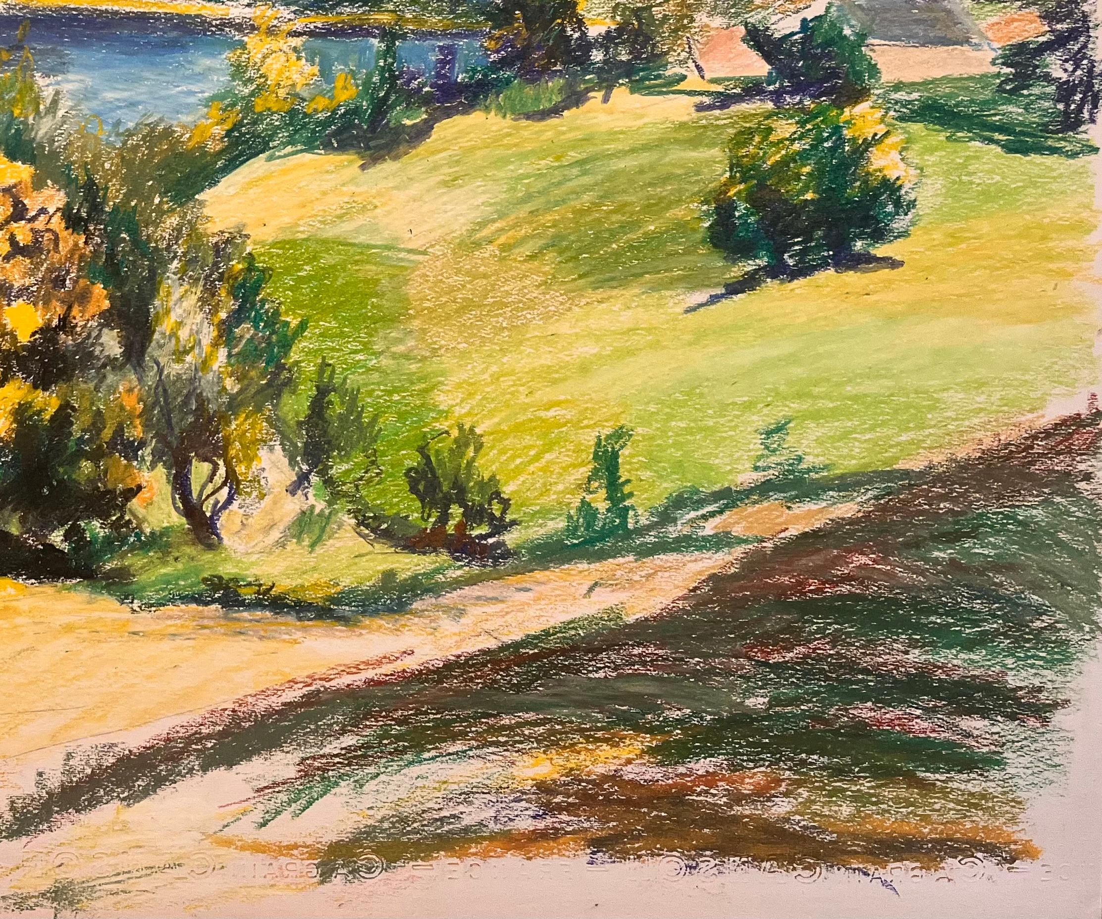 Titel: Französische Original-Pastellzeichnung aus der Mitte des Jahrhunderts mit Flusslandschaft und Hügellandschaft

Künstlerin: Josine Vignon (Französisch 1922-2022)

Medium: Ölpastell auf Künstlerpapier

Größe: 19,75 (Höhe) x 25,75