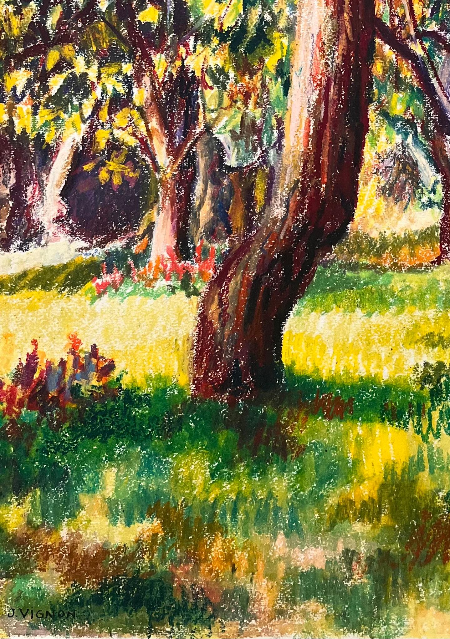 Titre : Peinture au pastel originale française du milieu du siècle d'un verger éclairé par le soleil

Artistics : Josine Vignon (française 1922-2022)

Médium : Pastel à l'huile sur papier d'artiste

Taille : 19,25 (hauteur) x 13,75 (largeur)

Signé