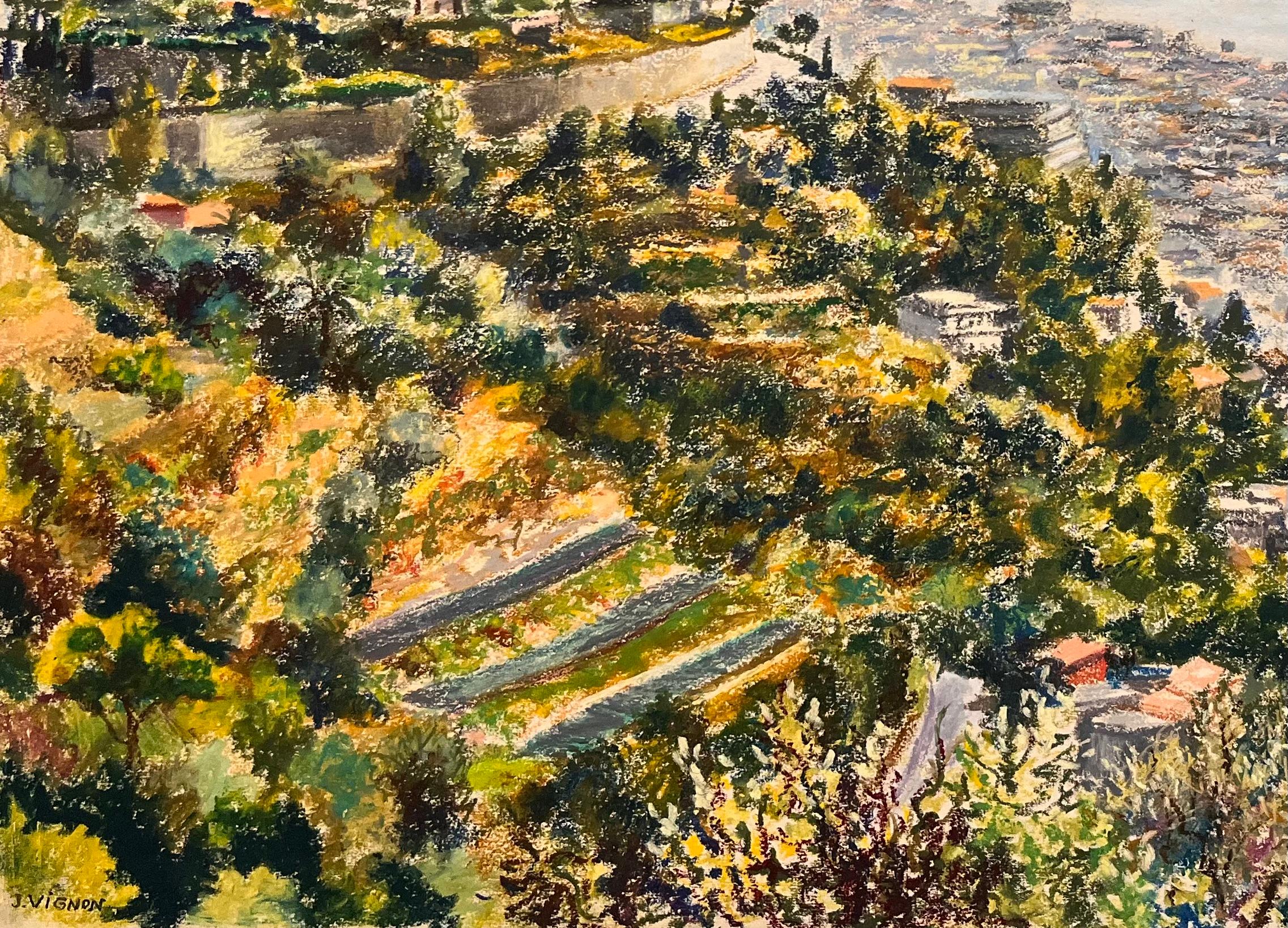 Dessin au pastel français du milieu du siècle représentant une colline côtière avec vue sur la mer et la Townes en vente 1