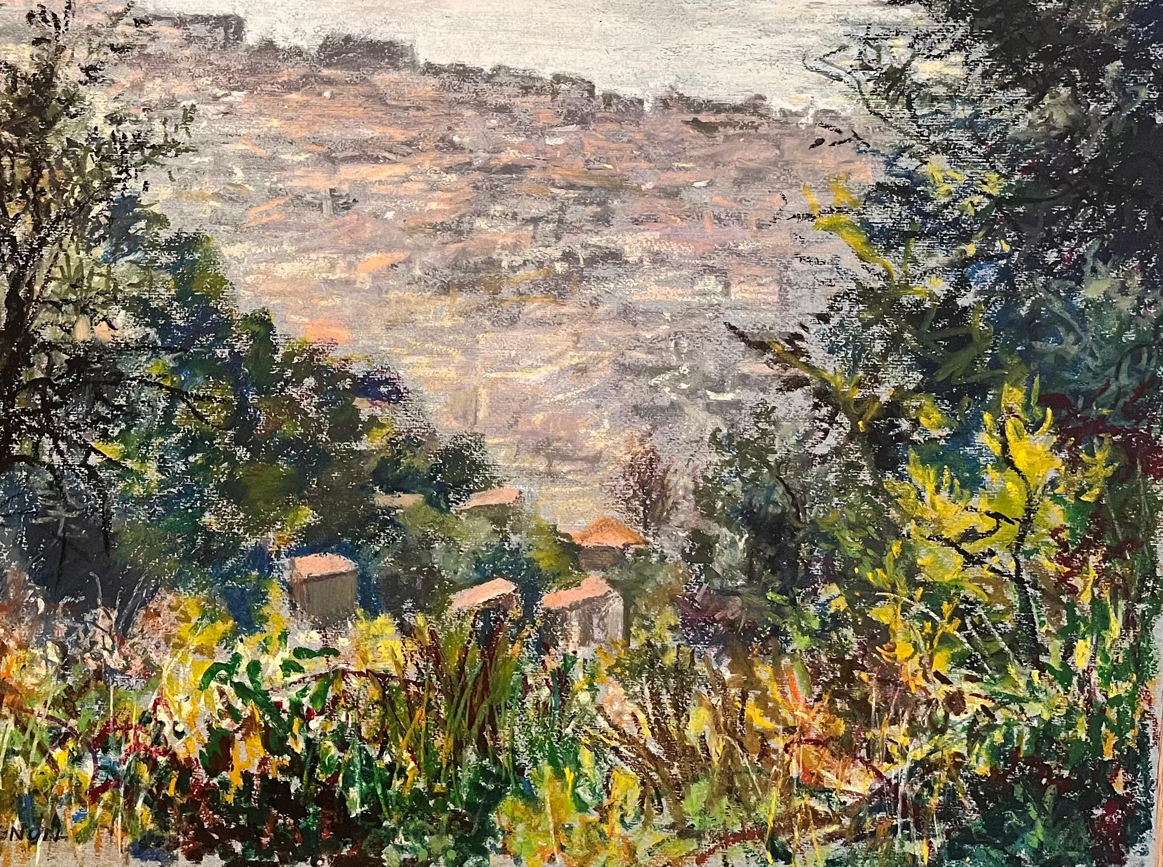 Titel: Französische Pastellzeichnung einer Küstenstadt mit Hügeln und Blick auf das Meer aus der Mitte des Jahrhunderts

Künstlerin: Josine Vignon (Französisch 1922-2022)

Medium: Ölpastell auf Künstlerpapier

Größe: 19,75 (Höhe) x 25,75