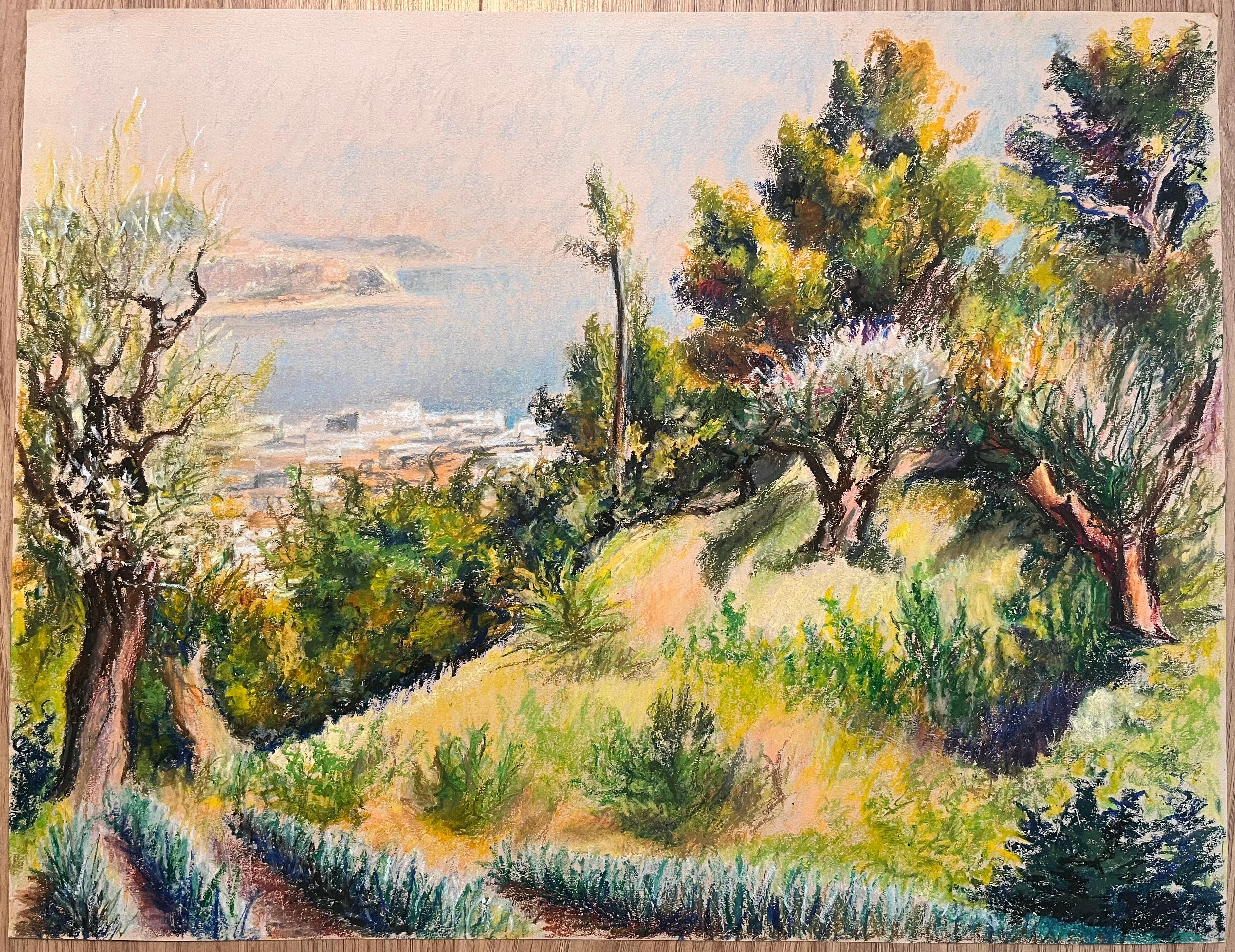 Französische Pastellzeichnung aus der Mitte des Jahrhunderts mit Blick auf den Hillside und die Townes an der Küste – Art von Josine Vignon