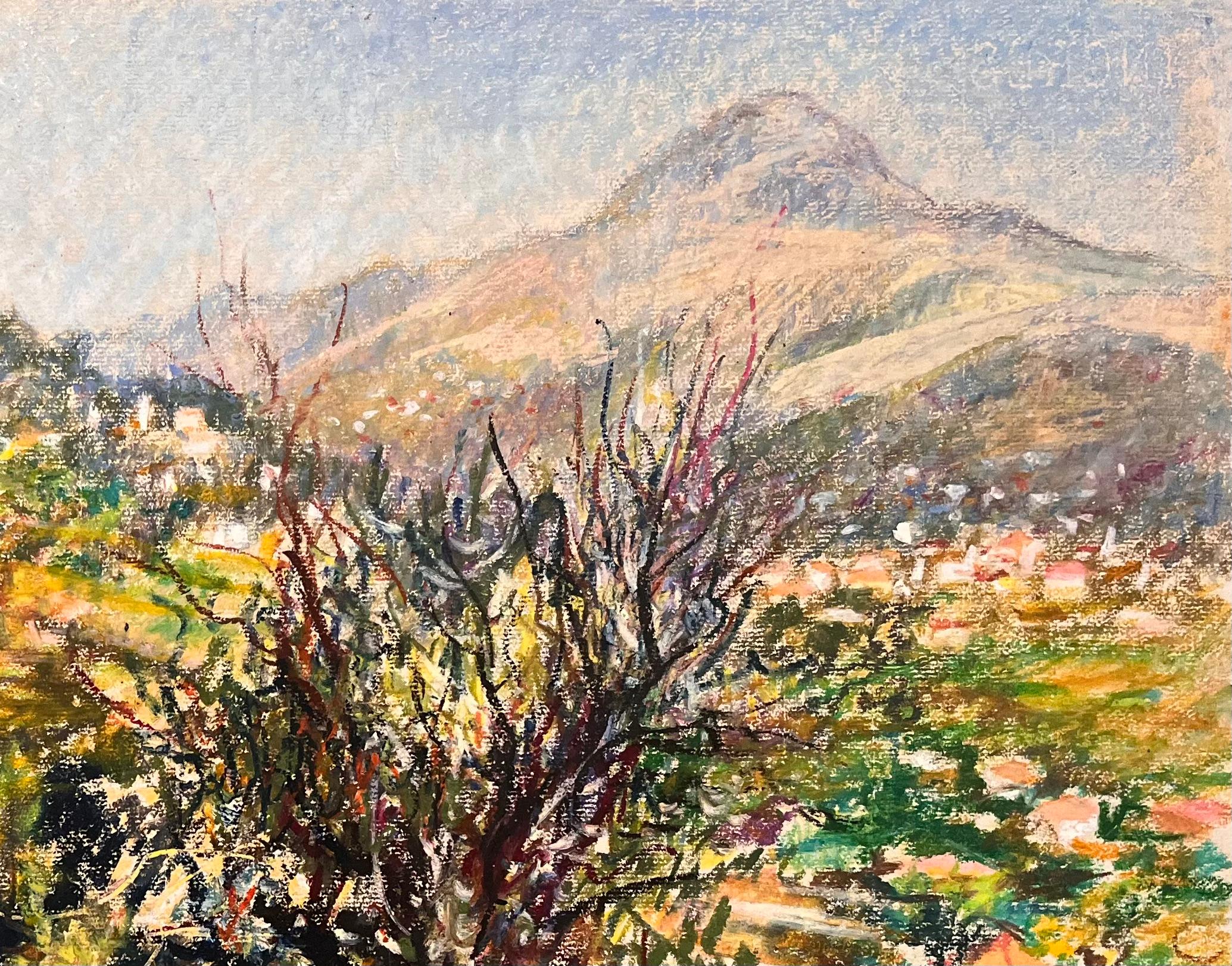 Mid Century Französisch Pastell Zeichnung von Mountain View mit Sunlit Laub (Braun), Landscape Art, von Josine Vignon