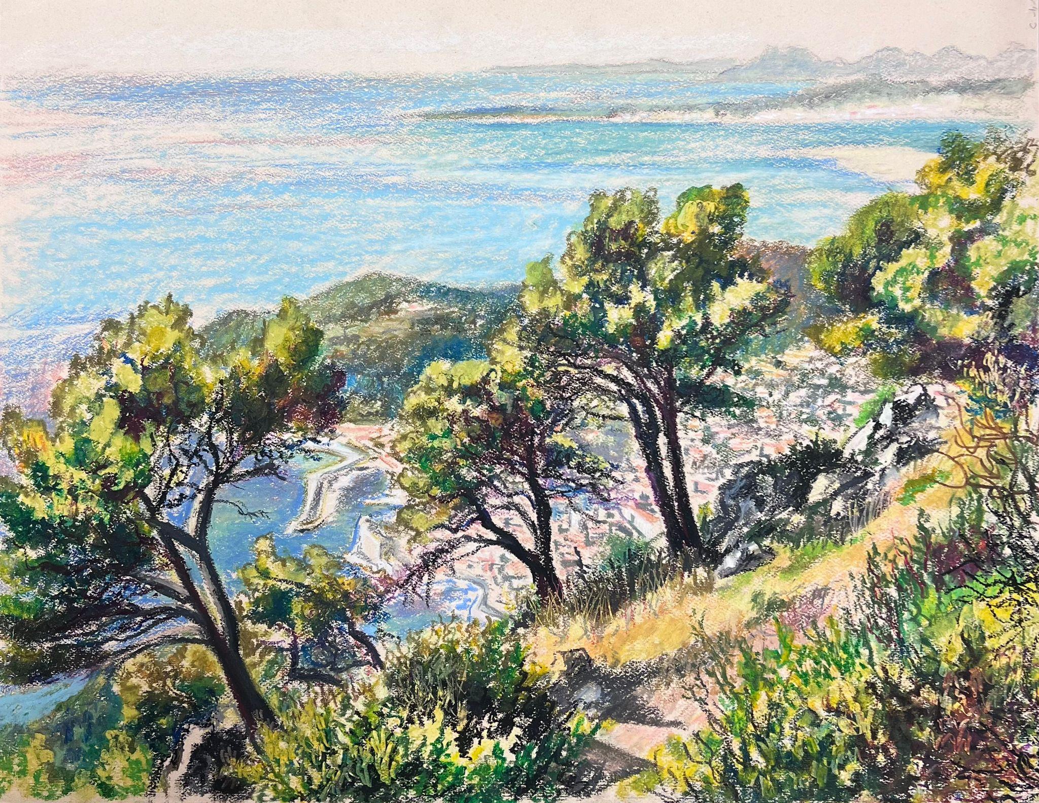 Landscape Painting Josine Vignon - Le sud de la France, grande vue sur la mer, Pastel impressionniste français des années 1970 