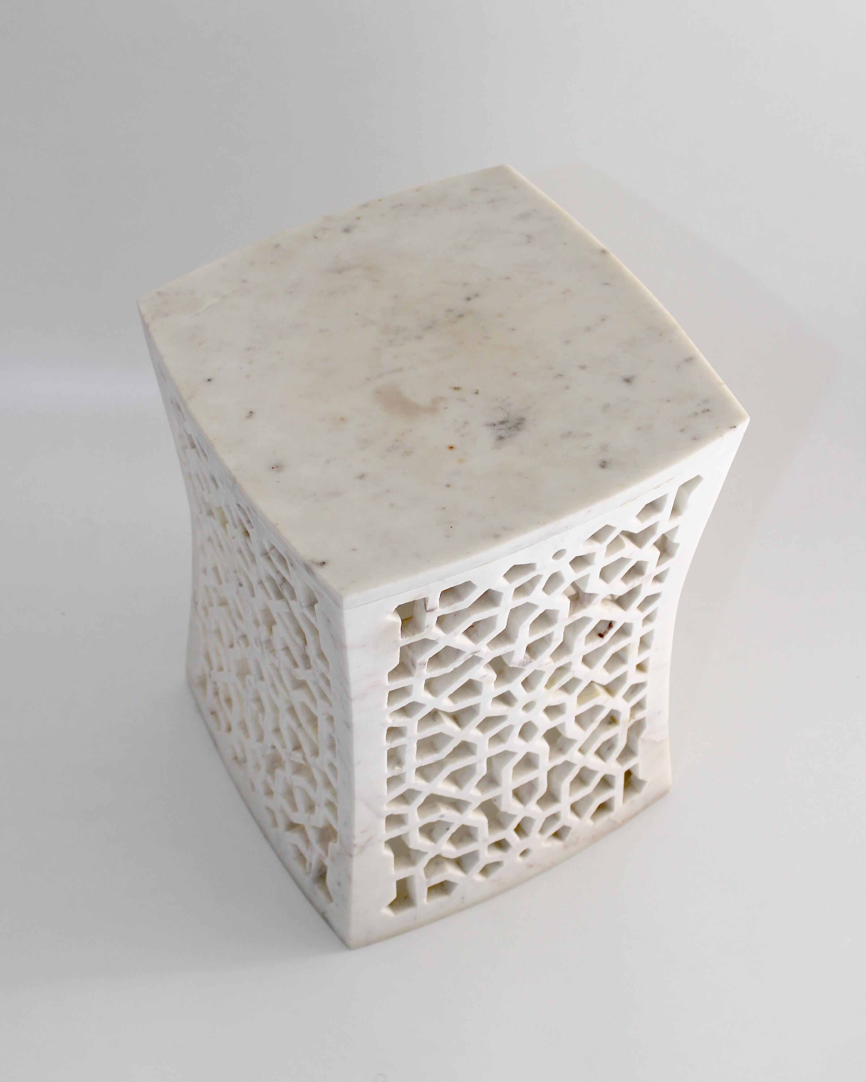Contemporary Jour Geometric Jali Side Table in White Marble by Paul Mathieu For Sale