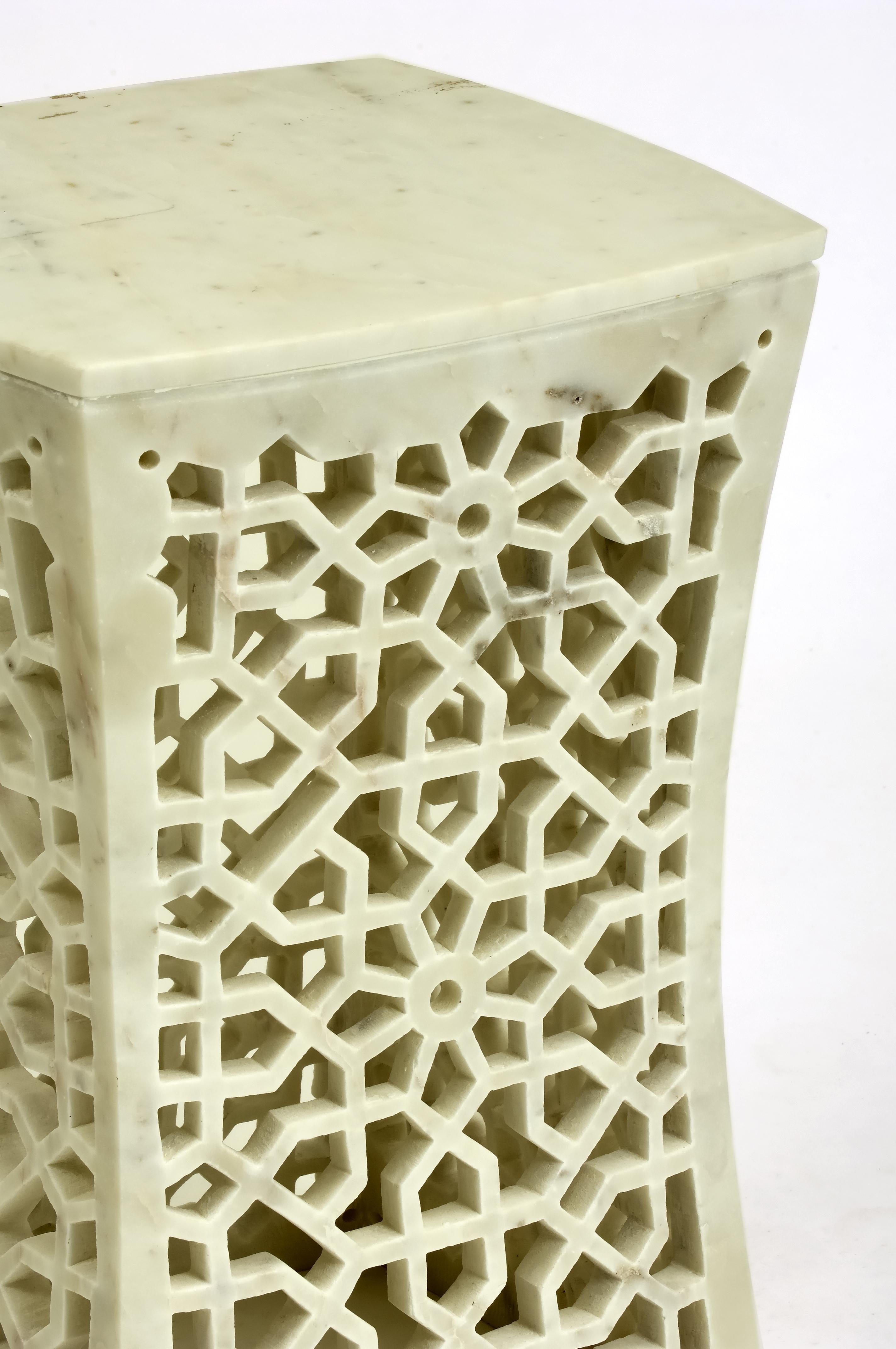 Other Jour Geometric Jali Side Table in White Marble by Paul Mathieu For Sale