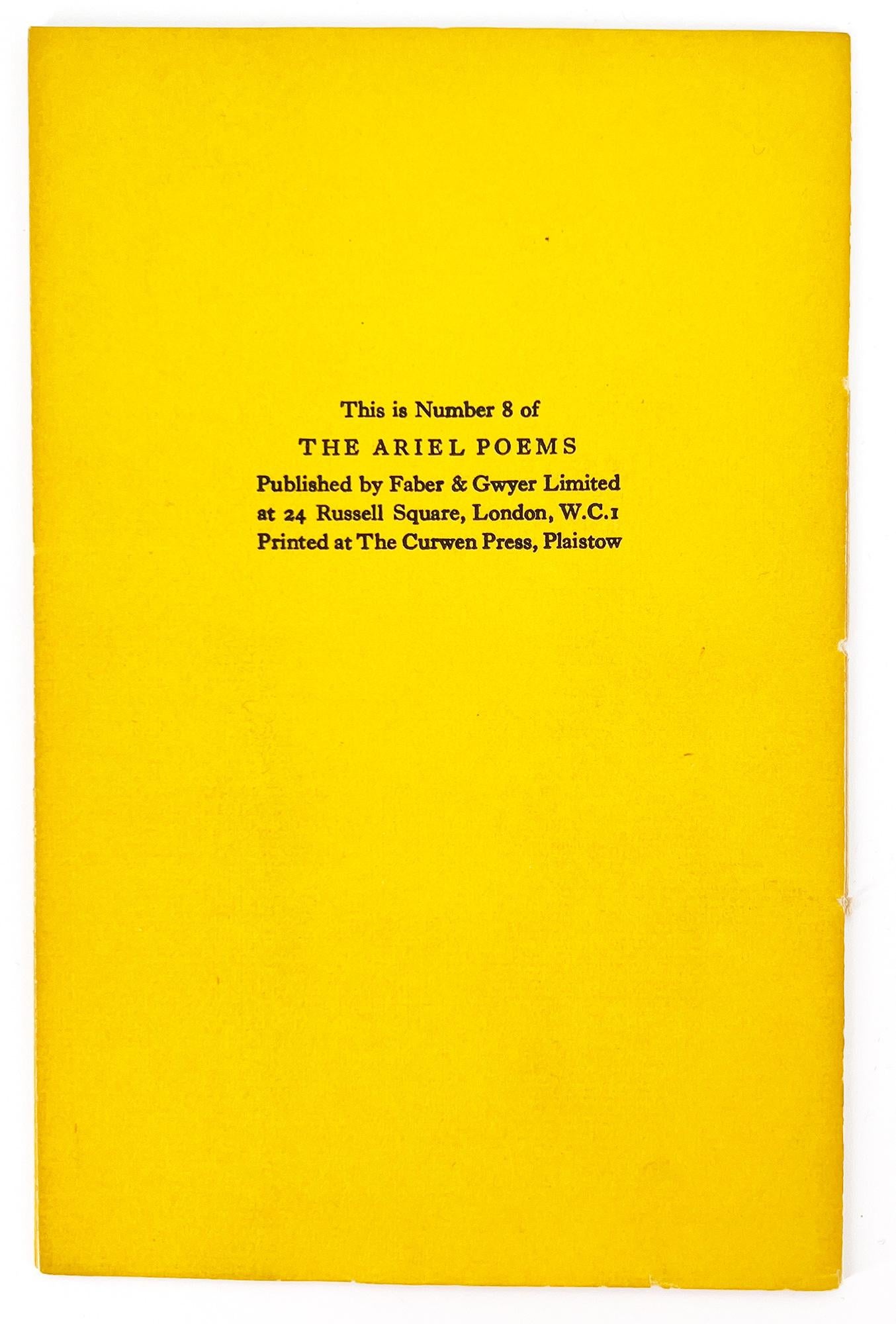 Londres : Faber & Gwyer Ltd, 1927. 
Première édition. 
12mo, 7 1/4 x 4 3/4 (183 x 120 mm). Titre de couverture, 4 pages, dont une illustration en couleur de E. McKnight Kauffer. Couverture de papier jaune cousue au couteau, imprimée en noir aux