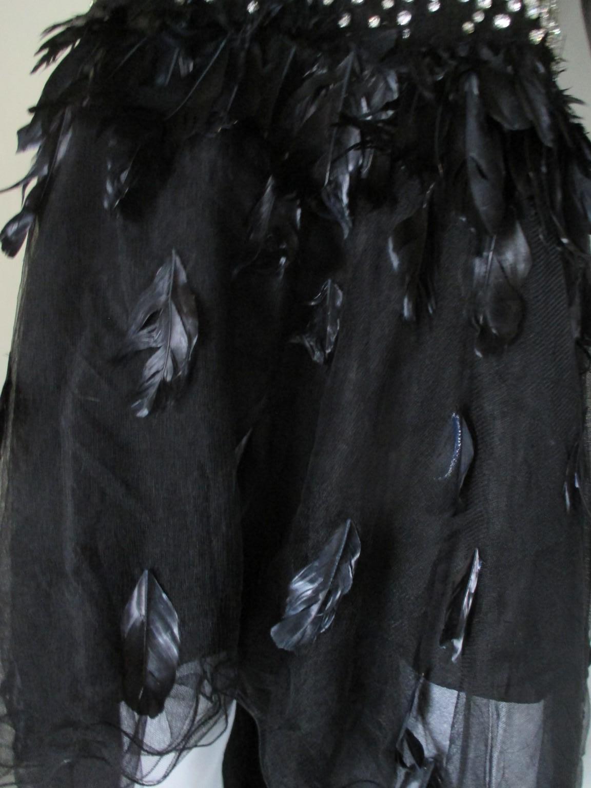Jovani New York Black Feathers Evening Gown vintage  In Fair Condition For Sale In Amsterdam, NL