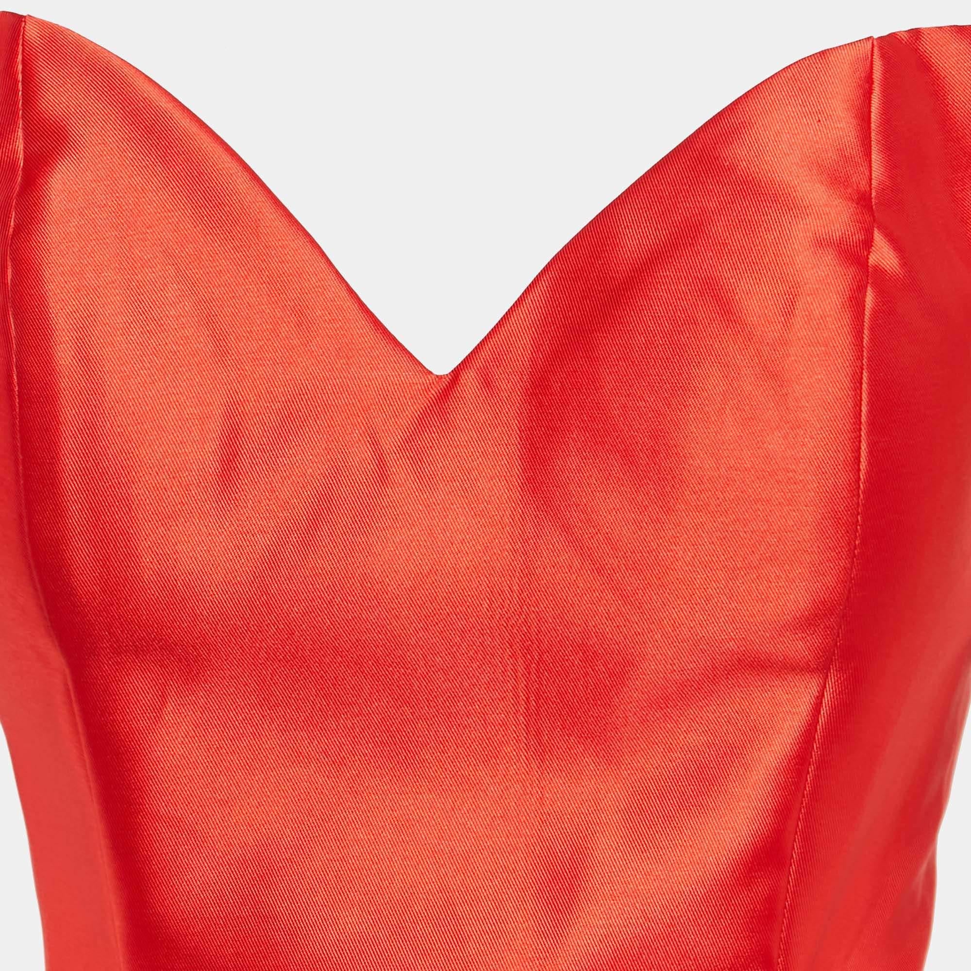 Jovani Red Satin Crepe Feather Trim Off Shoulder Ruffled Gown M In Good Condition In Dubai, Al Qouz 2