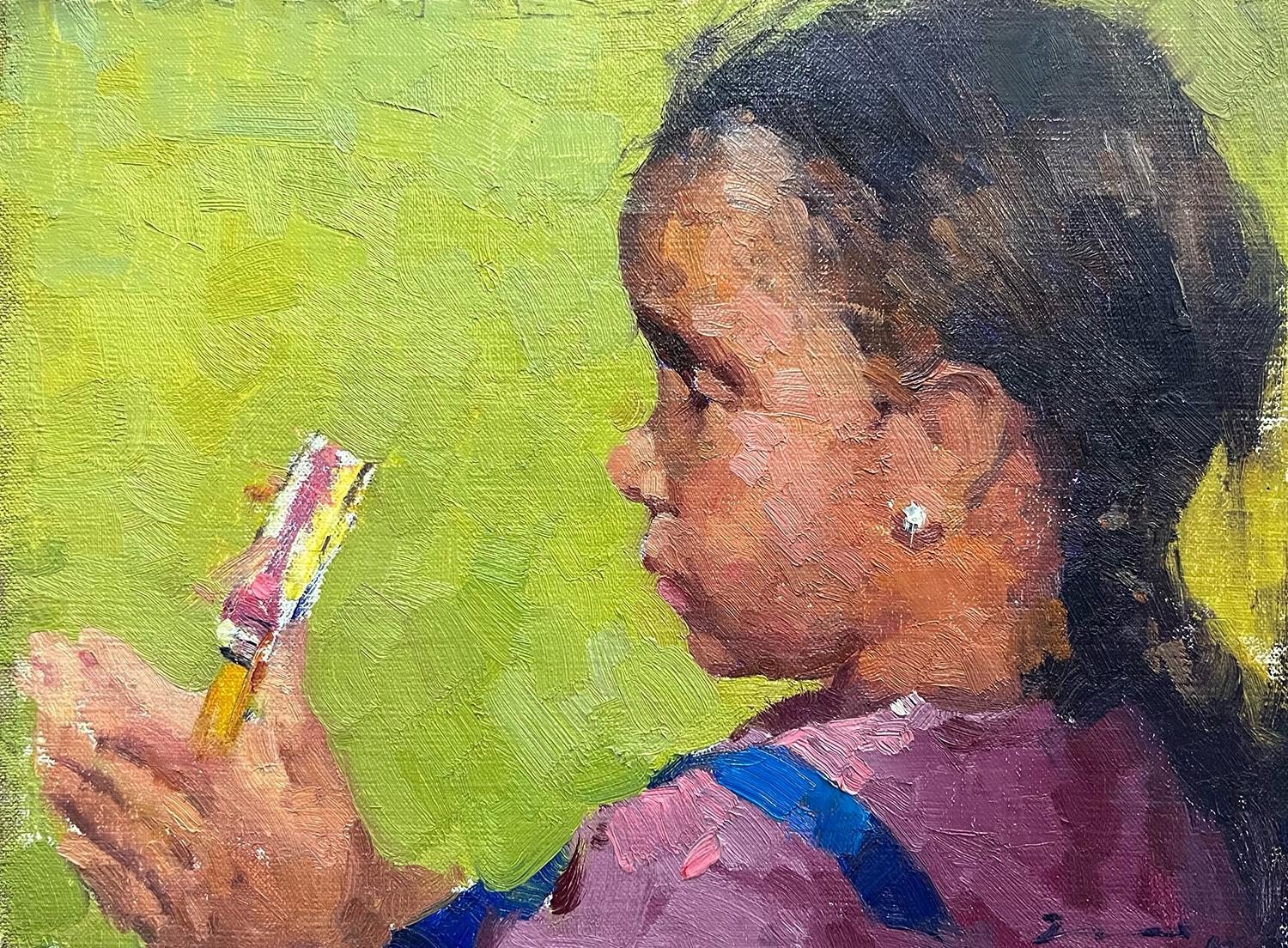 Ragazza nativa americana che suona il tamburo a sonagli - Painting di Jove Wang