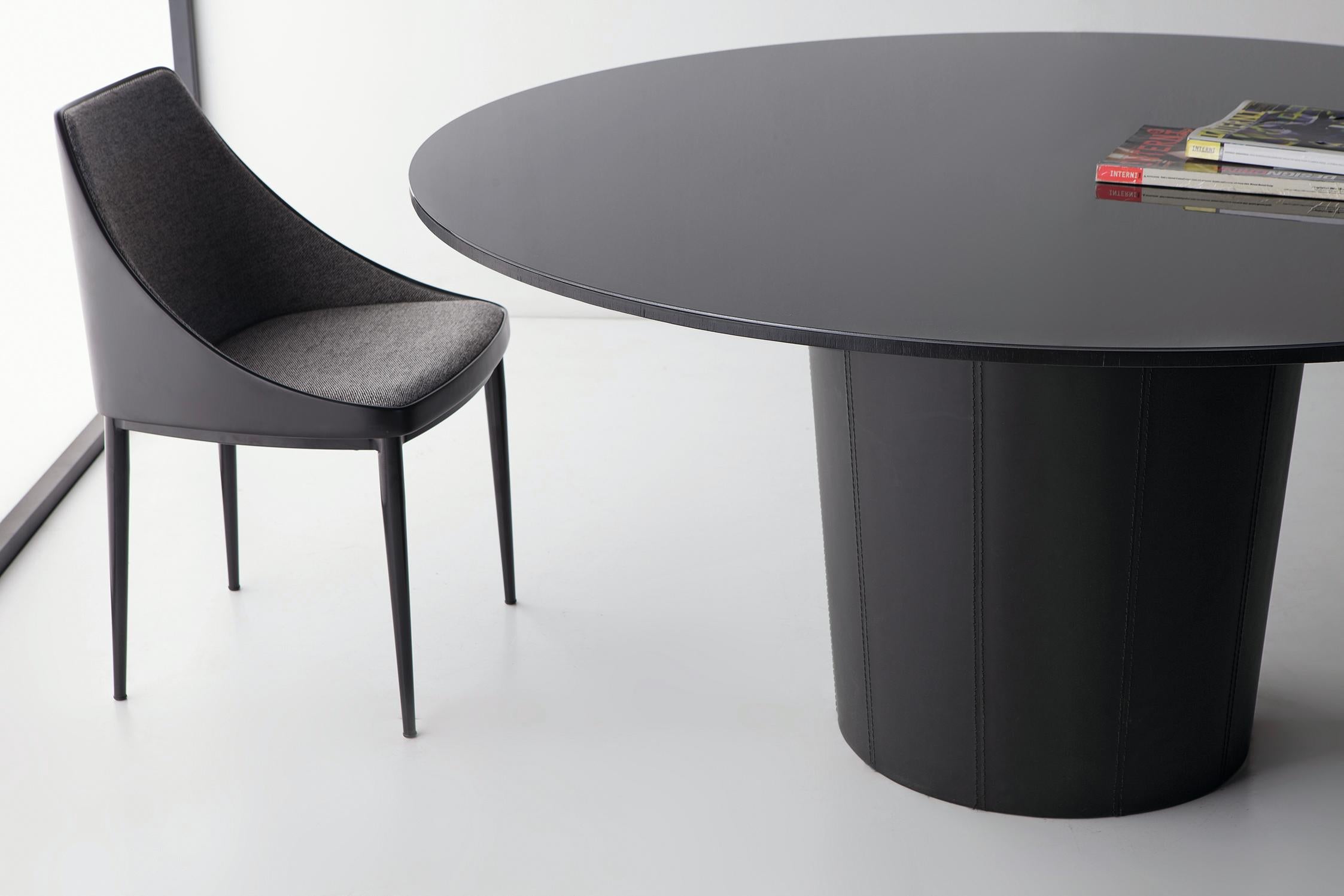 Postmoderne Table de salle à manger Joy par Doimo Brasil en vente