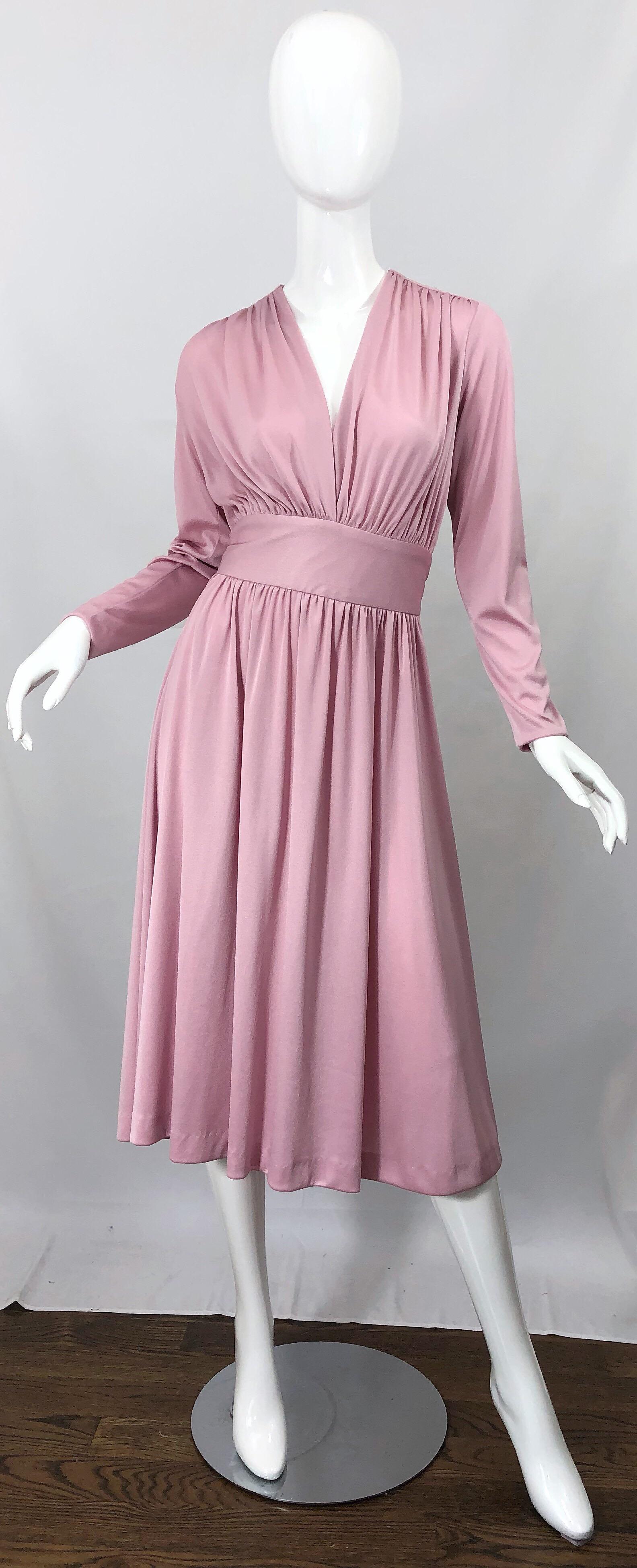 Joy Stevens 1970s Pink Mauve Dusty Rose Long Sleeve Disco Vintage 70s Dress For Sale 5