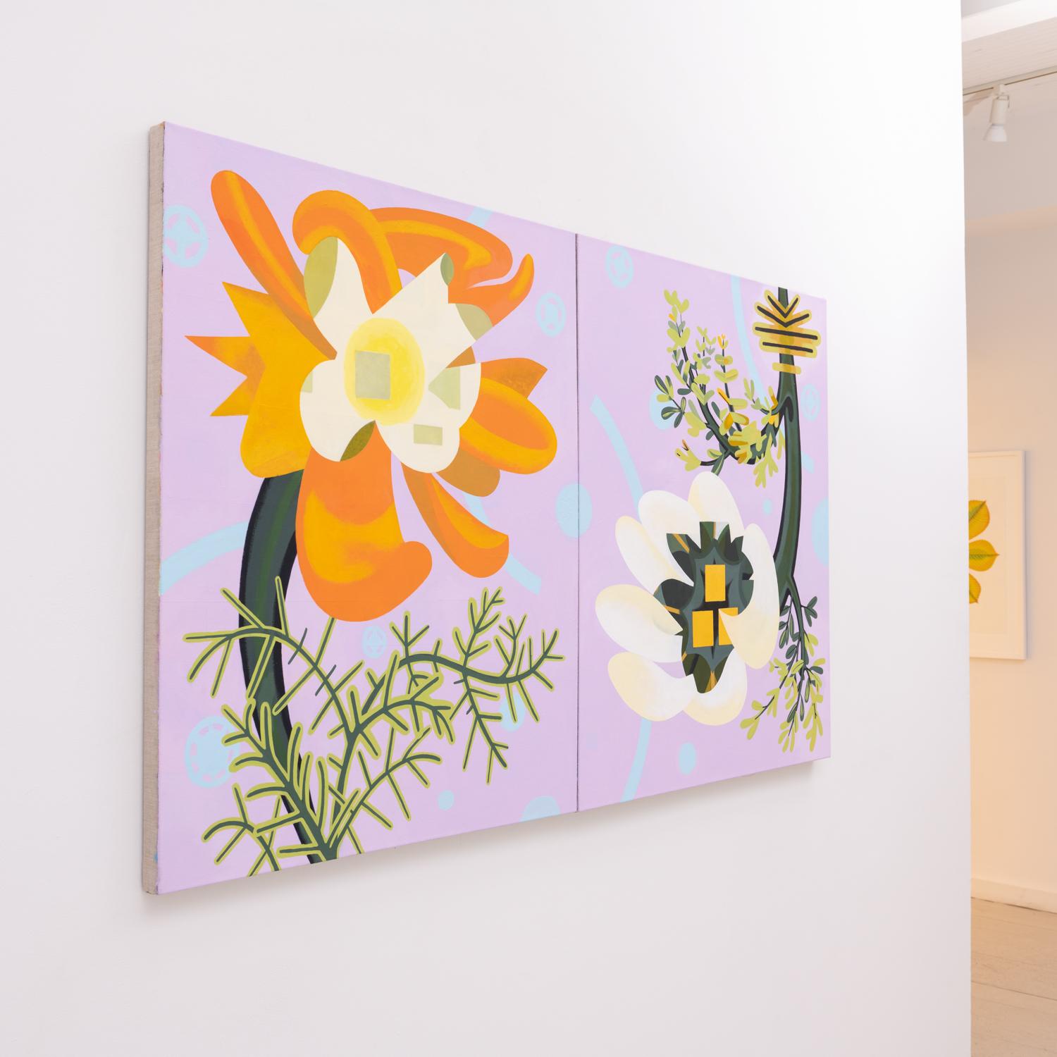 Oopsie (Zeitgenössisches abstraktes Blumenstillleben, Diptychon, Orange und Orchidee) – Painting von Joy Taylor