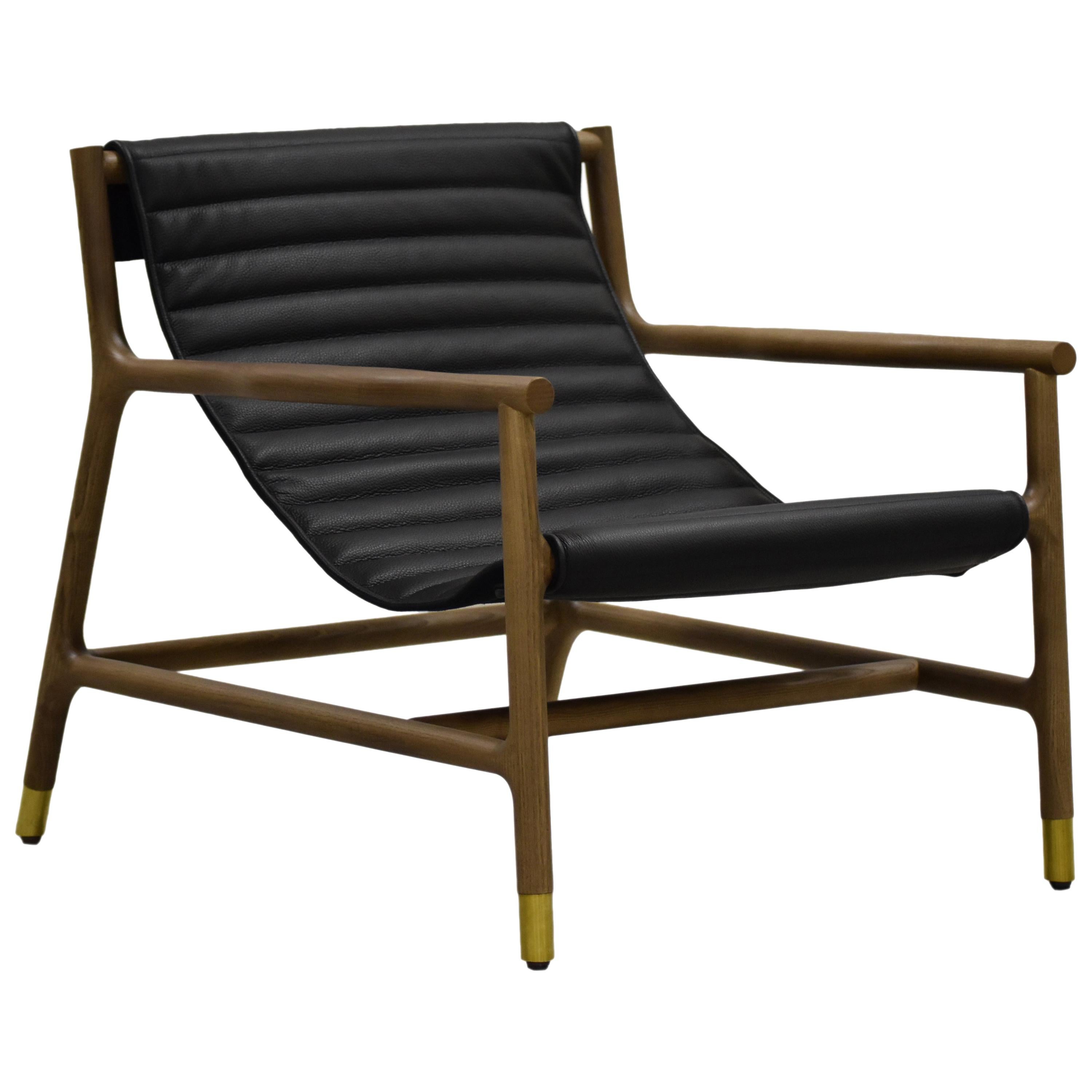 Joyce, Zeitgenössischer Sessel aus Eschenholz mit getuftetem Leder, von Morelato