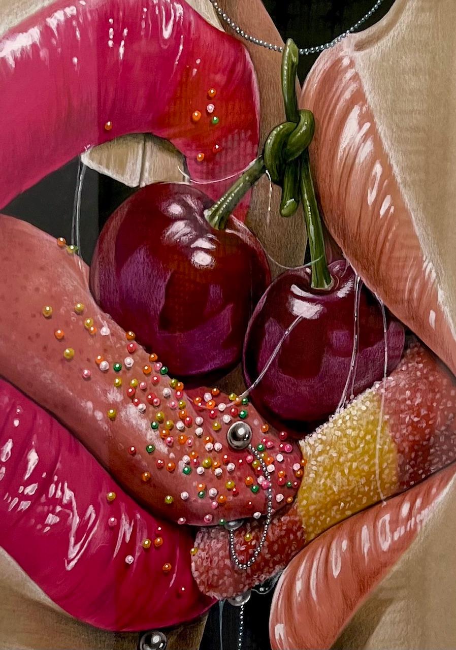 Arte pop contemporáneo bodegón interior rojo y rosa pintado a mano - Painting de Joyce Lee