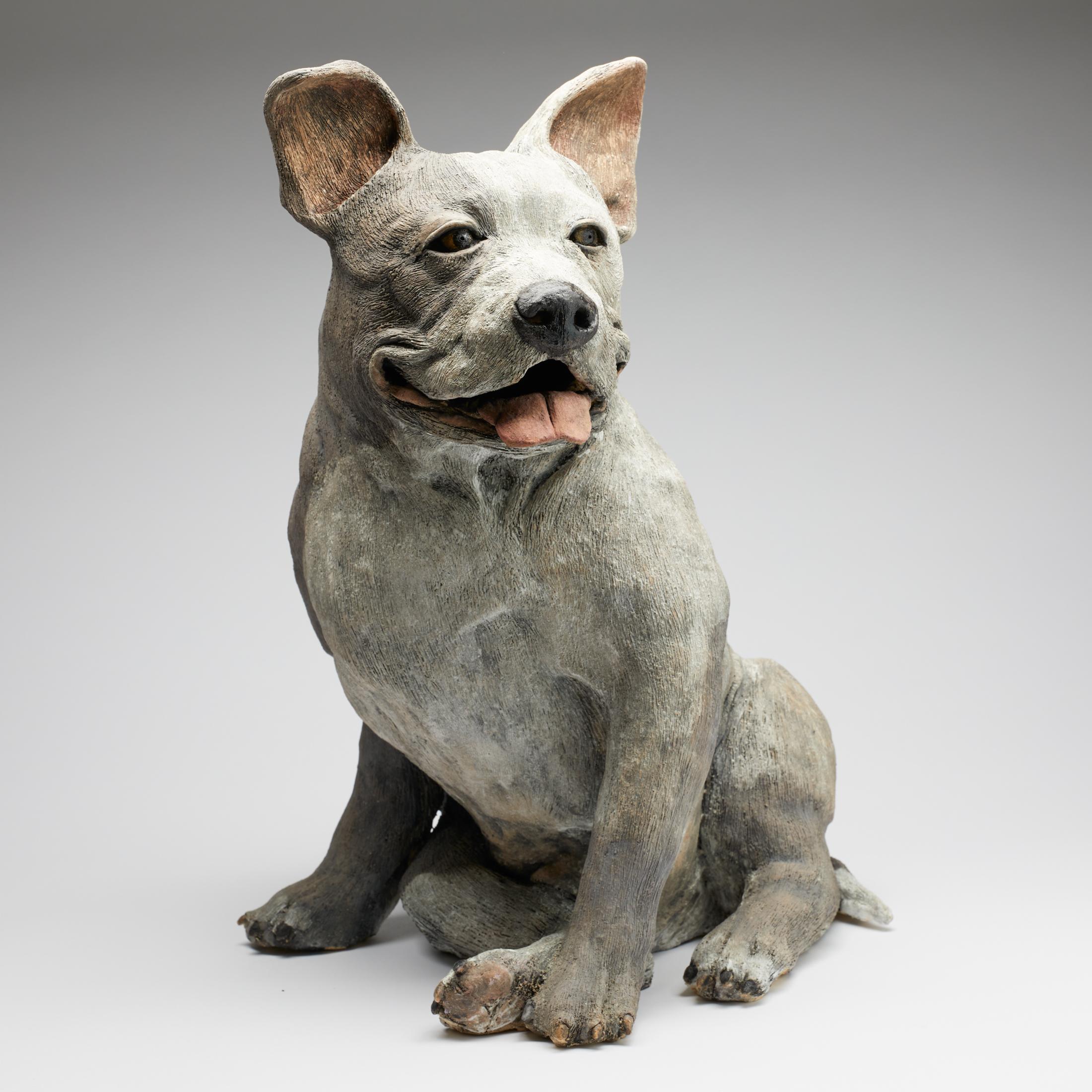 Figurative Sculpture de Joyce Stolaroff - Parada en boxes