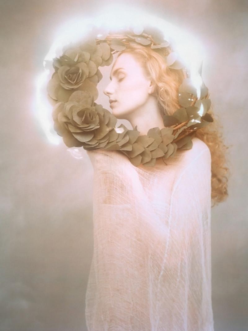 Suzanne avec la plume