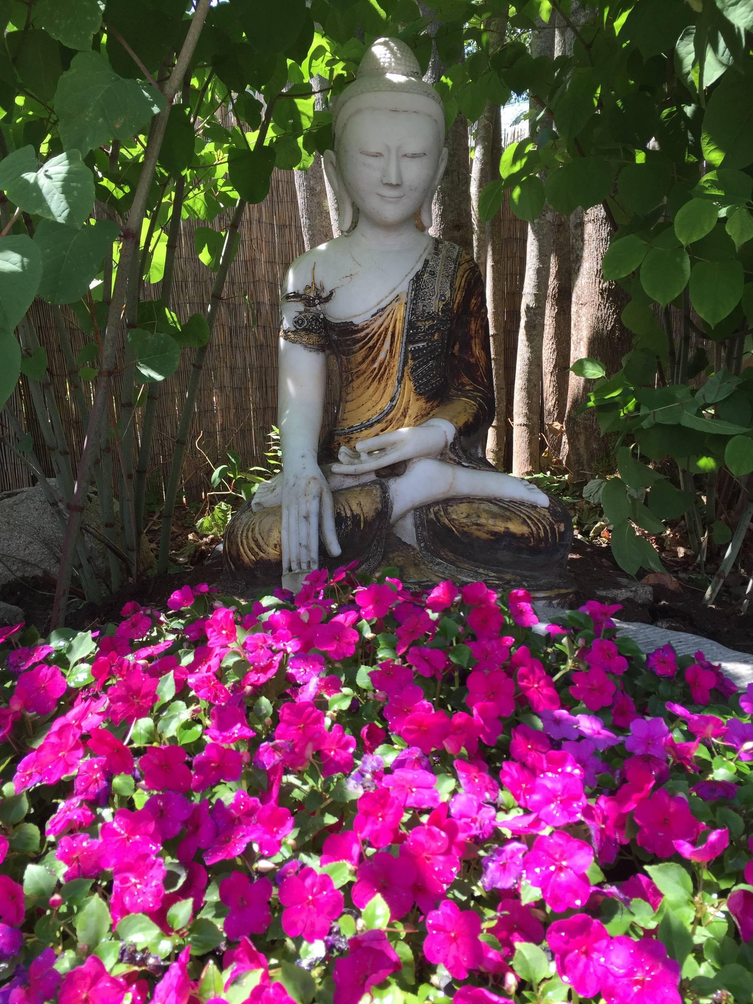 Big Vintage Old Gilt Garden Buddha, 50 Inches 7