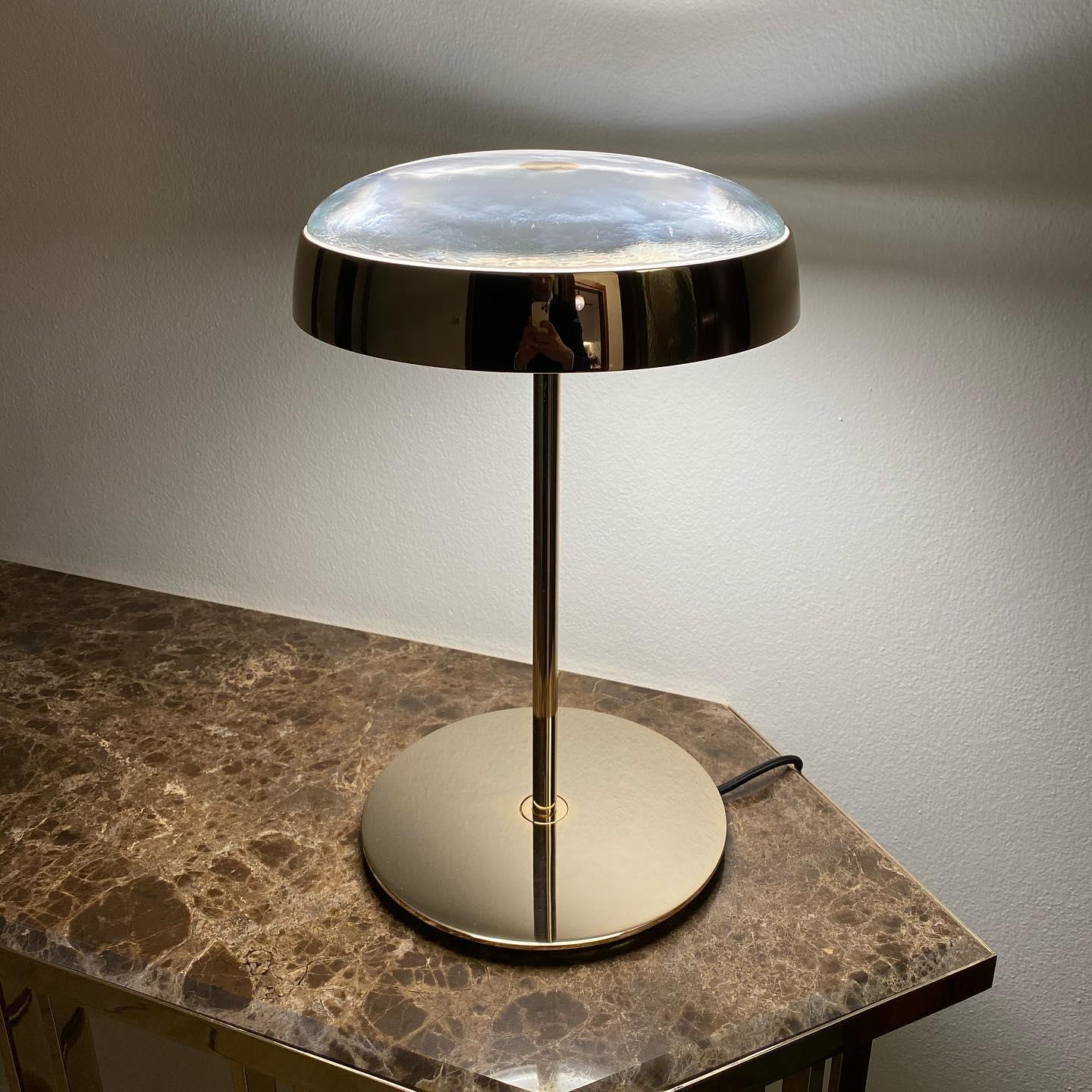 Lámpara de mesa Joza de cristal y cromo pulido by Aggiolight Metal en venta