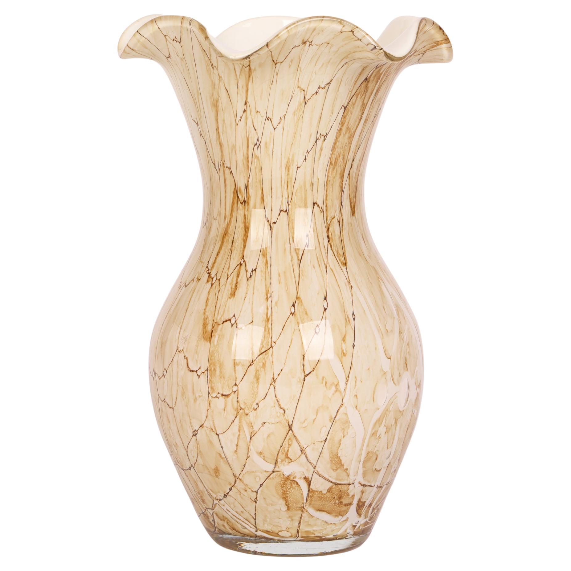 Vase d'art polonais vintage soufflé à la main Jozefina Glass Works Krosno