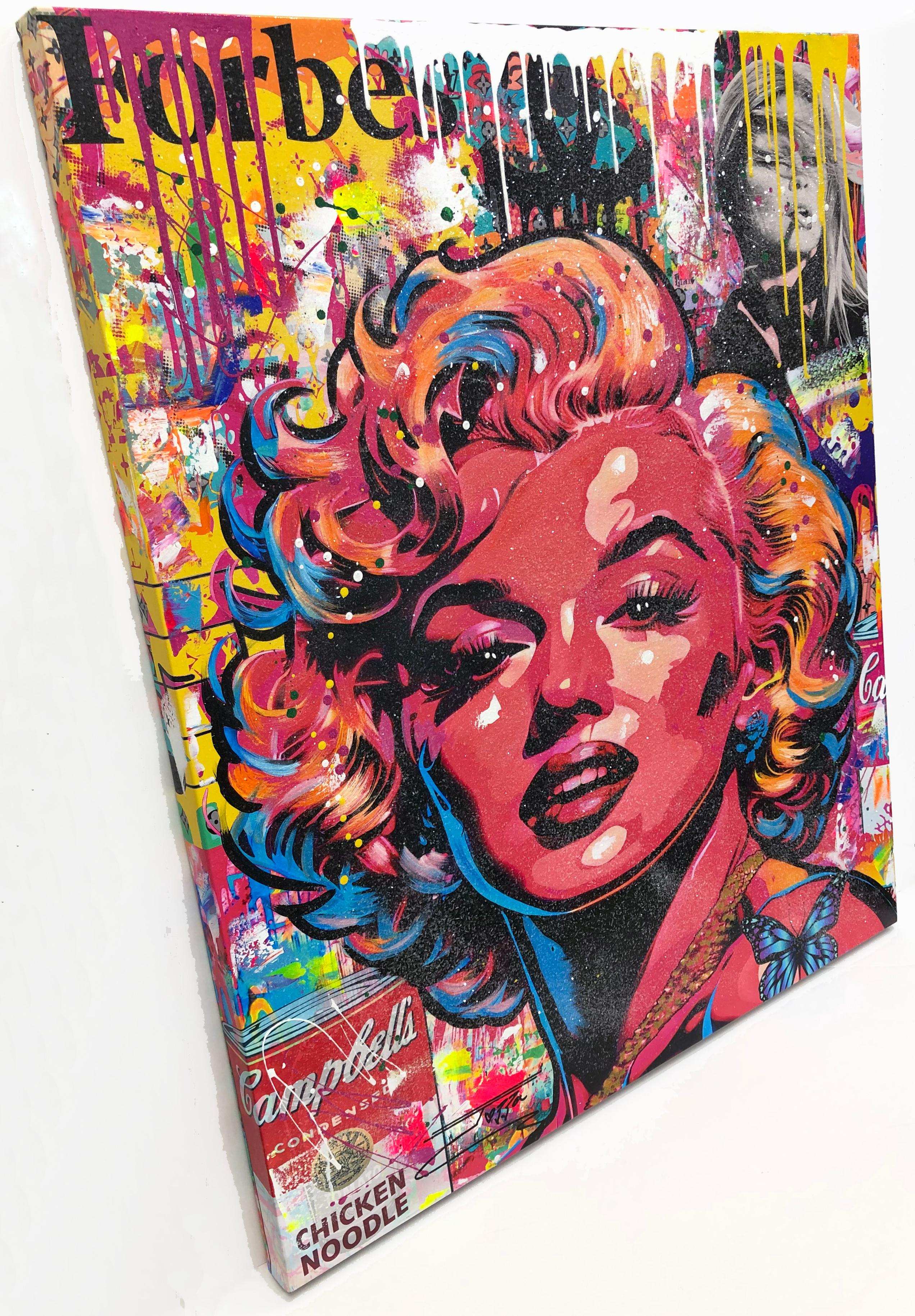 Momentos mágicos (Marilyn Monroe), pintura original con polvo de diamantes - Portrait Painting Rojo de Jozza