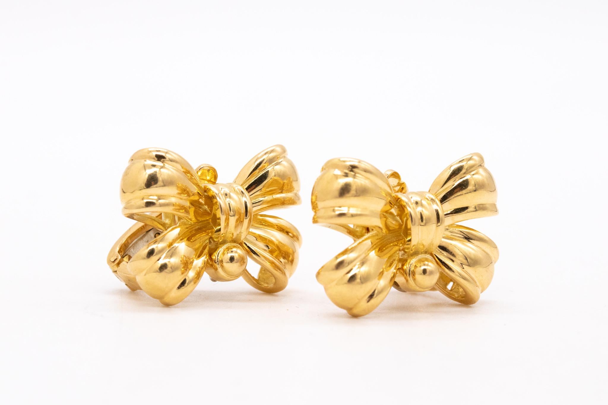 Women's JP Bellin Paris French Pair Of Bows Clips Earrings Solid 18 Karats Yellow Gold For Sale
