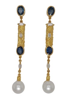 J.P De Saedeleer 18 Kt gold Earrings with 5.84 Ct Sapphires, Diamonds, Pearl