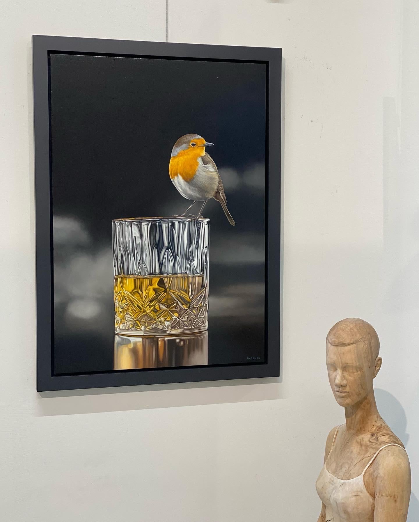 Robin versus Whiskey- 21st Century Contemporary oilpainting of a bird on a glass - Black Still-Life Painting by JP Marsman