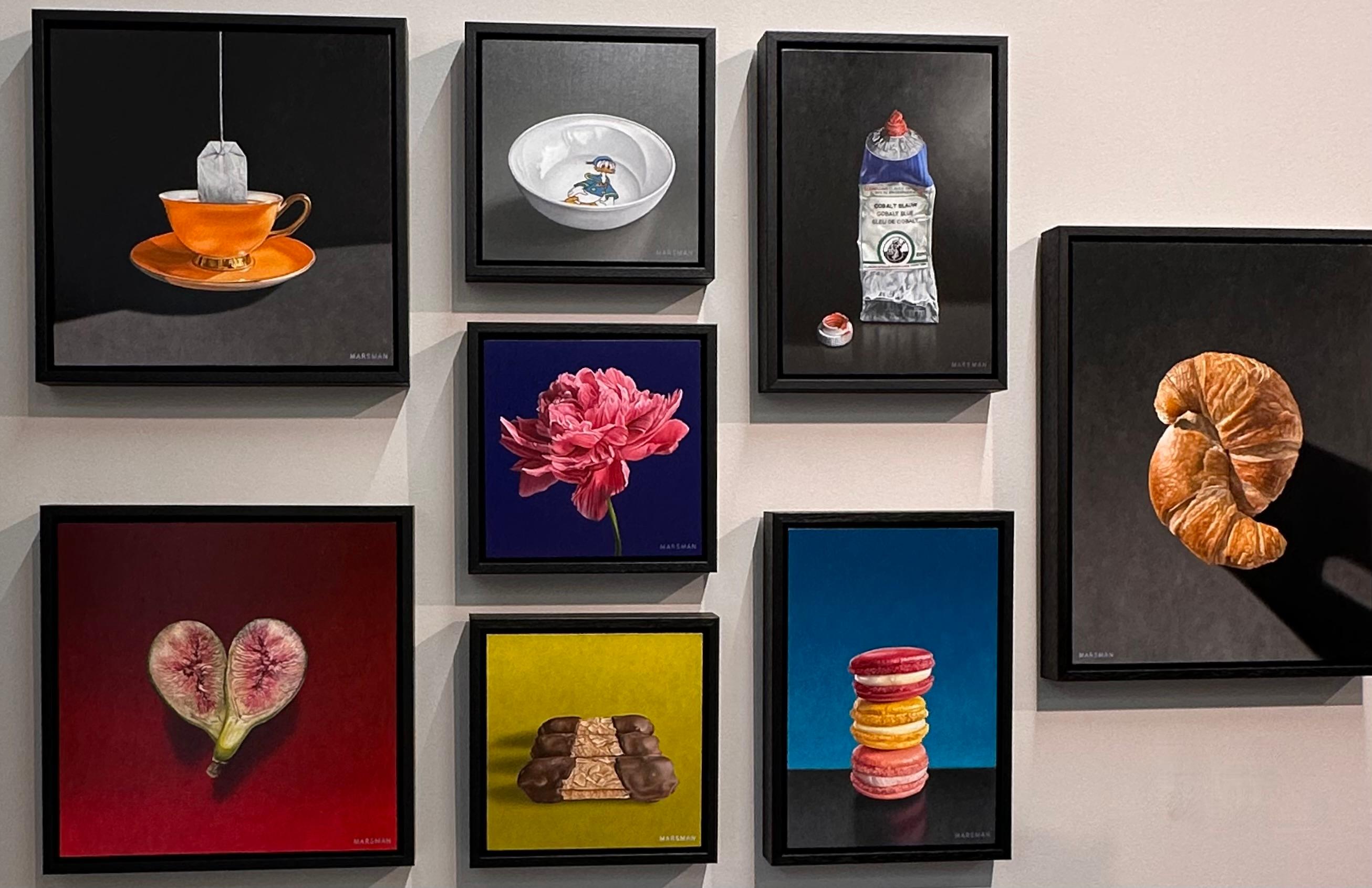 True Love- 21st Century contemporary Hyper realistic Oil painting of Croissants For Sale 4