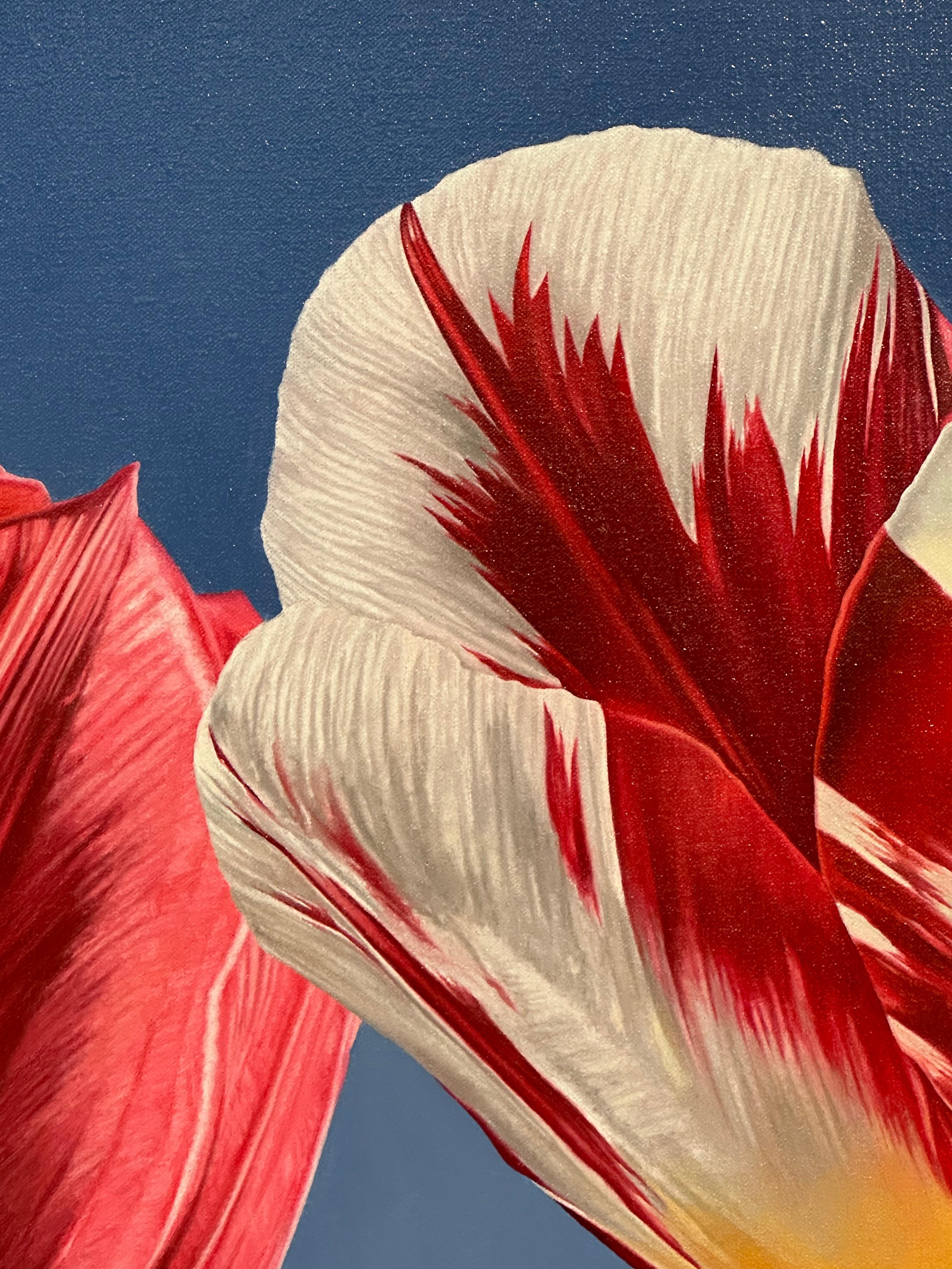 Ohne Grenzen – 21. Jahrhundert  Gemälde von zwei Tulpen mit gestapeltem Draht  im Angebot 1