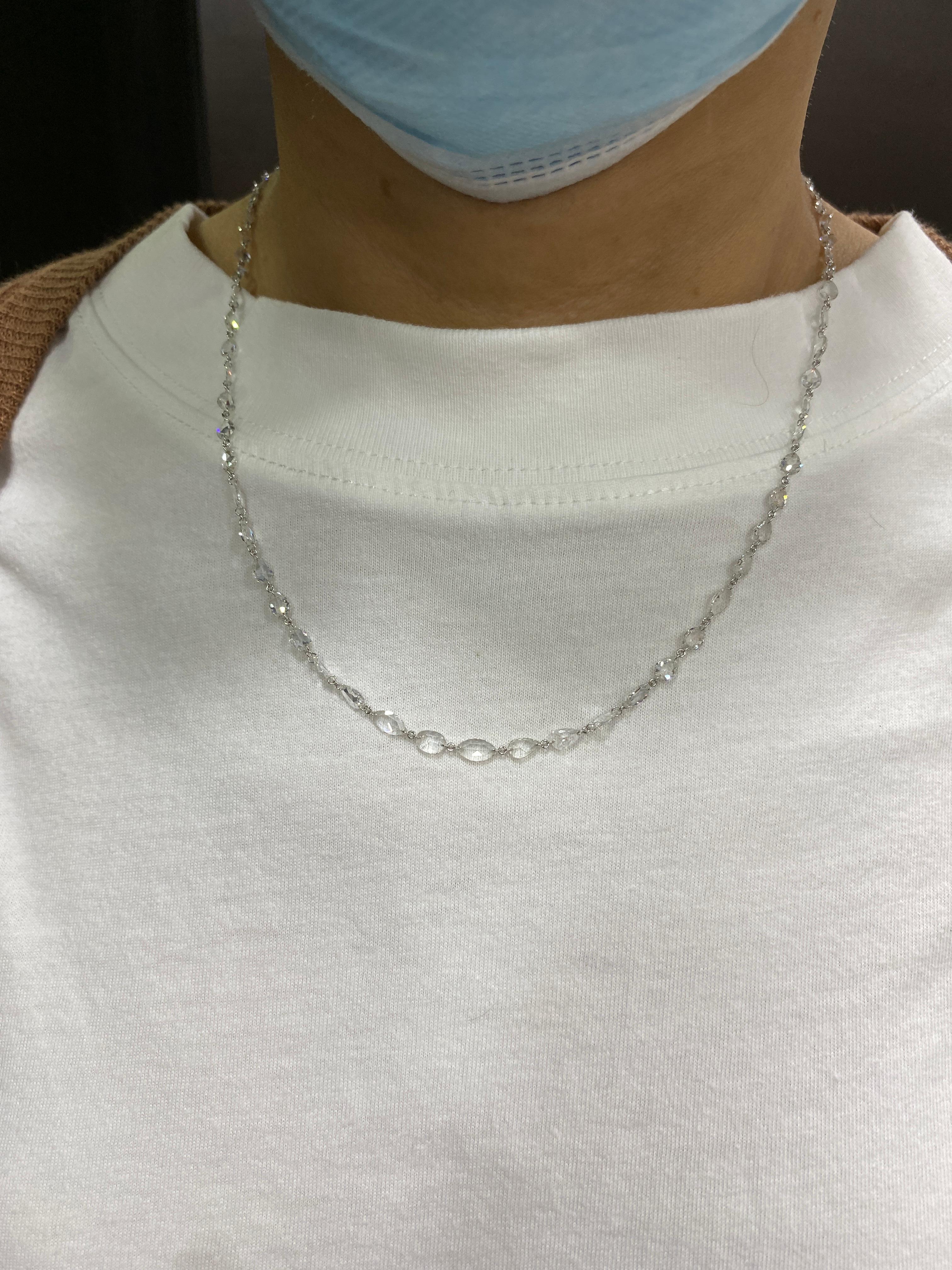 JR 10,03 Karat Weißer Diamant im Rosenschliff Halskette 

Diese Halskette sorgt für einen kompletten Look in sich. Die Schließe ist speziell mit Pave-Diamanten besetzt. Sie kann auch als Lagenkette getragen werden.

Länge der Halskette : 18