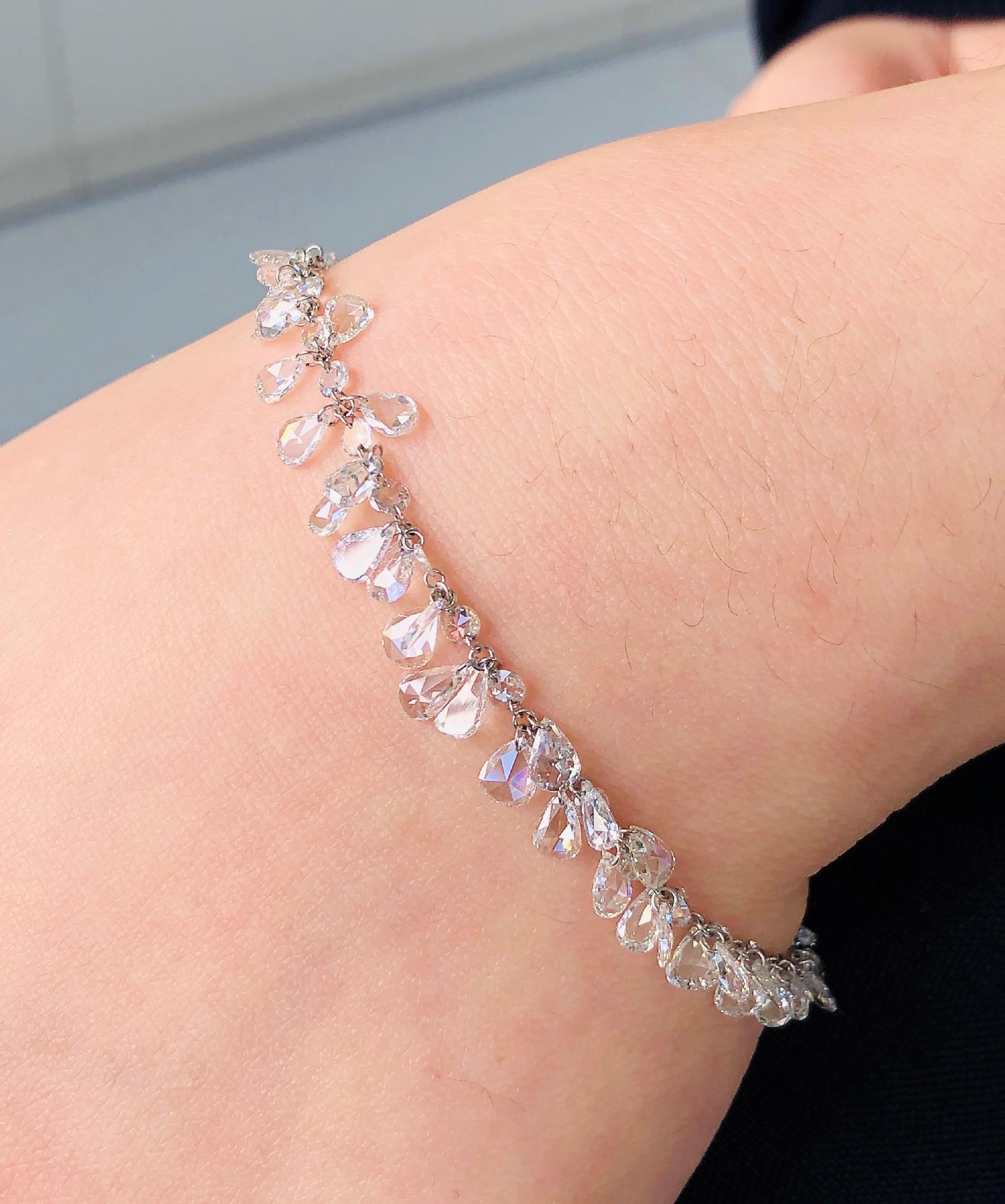 JR 11.01 carats Dangling Rose Cut Diamond Bracelet   

Our dangling rose-cut diamond bracelet is extremely wearable. Its versatility and classic design make it a great accompaniment to various occasions. Beautifully made with Drilled Rose Cut