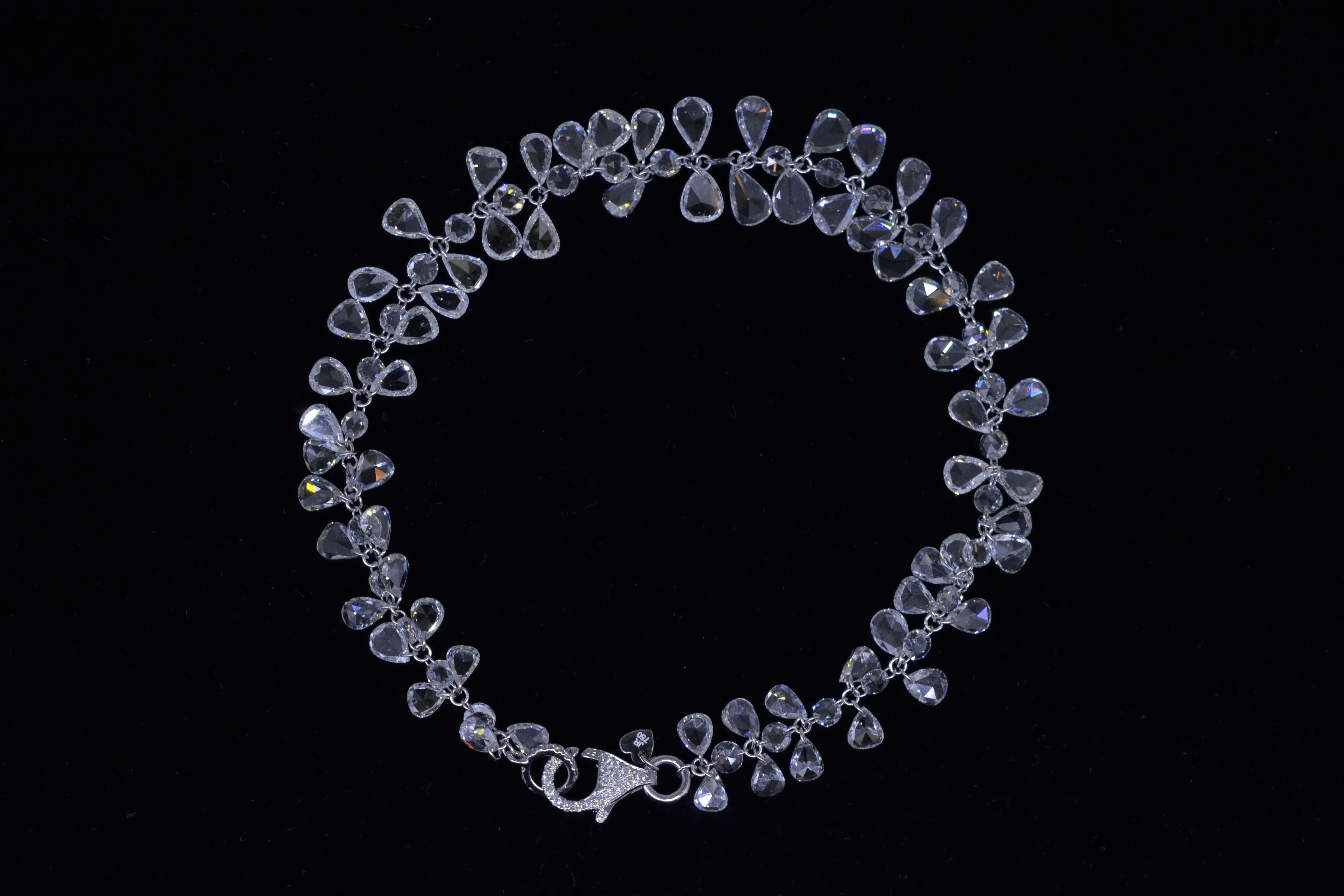 JR 11.01 Carat Dangling Rose Cut Diamond 18 Karat White Gold Bracelet In New Condition For Sale In Hong Kong, HK