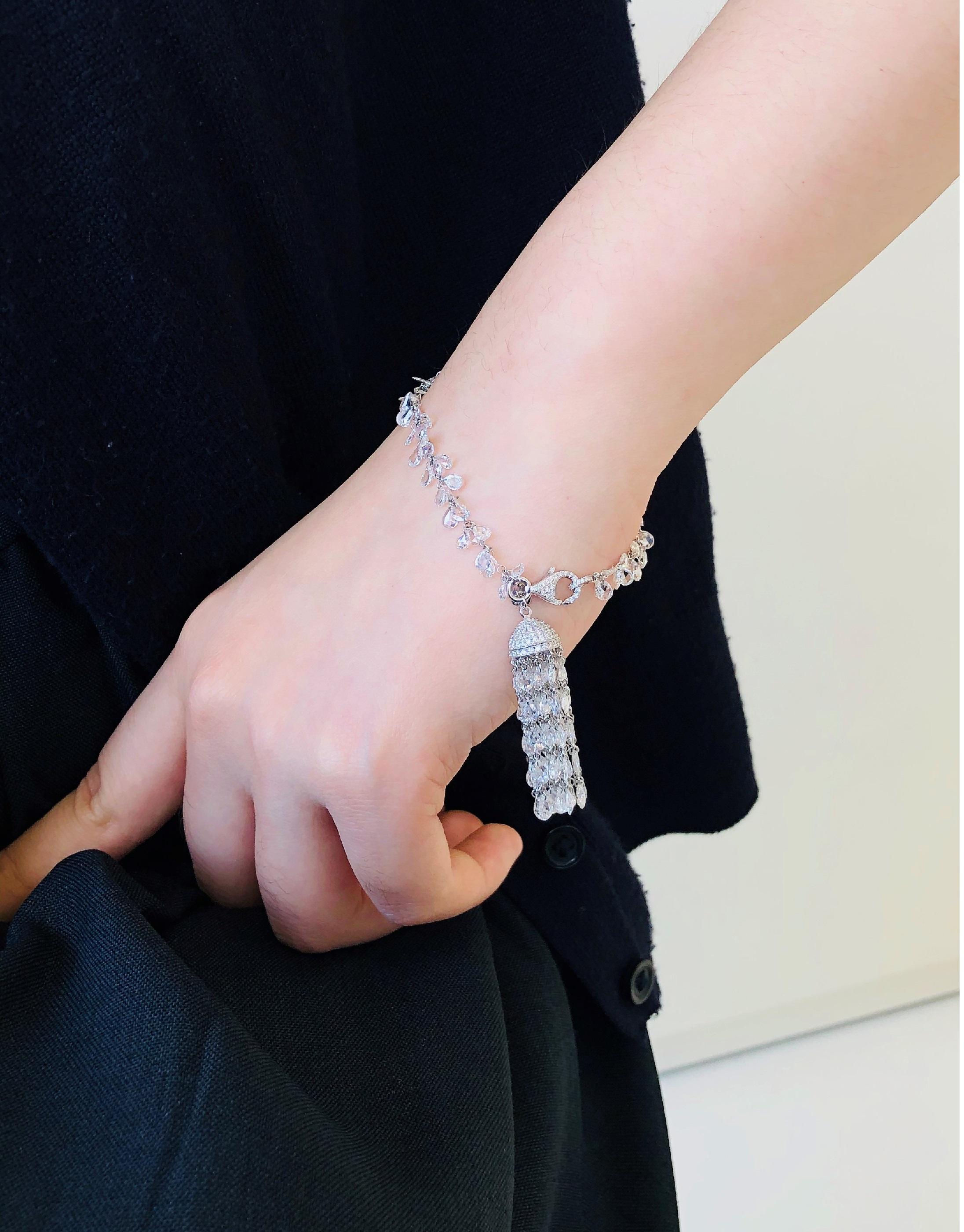 JR 18 Karat White Gold 14.56 Carat Rose Cut Diamond Tassel Bracelet In New Condition For Sale In Hong Kong, HK