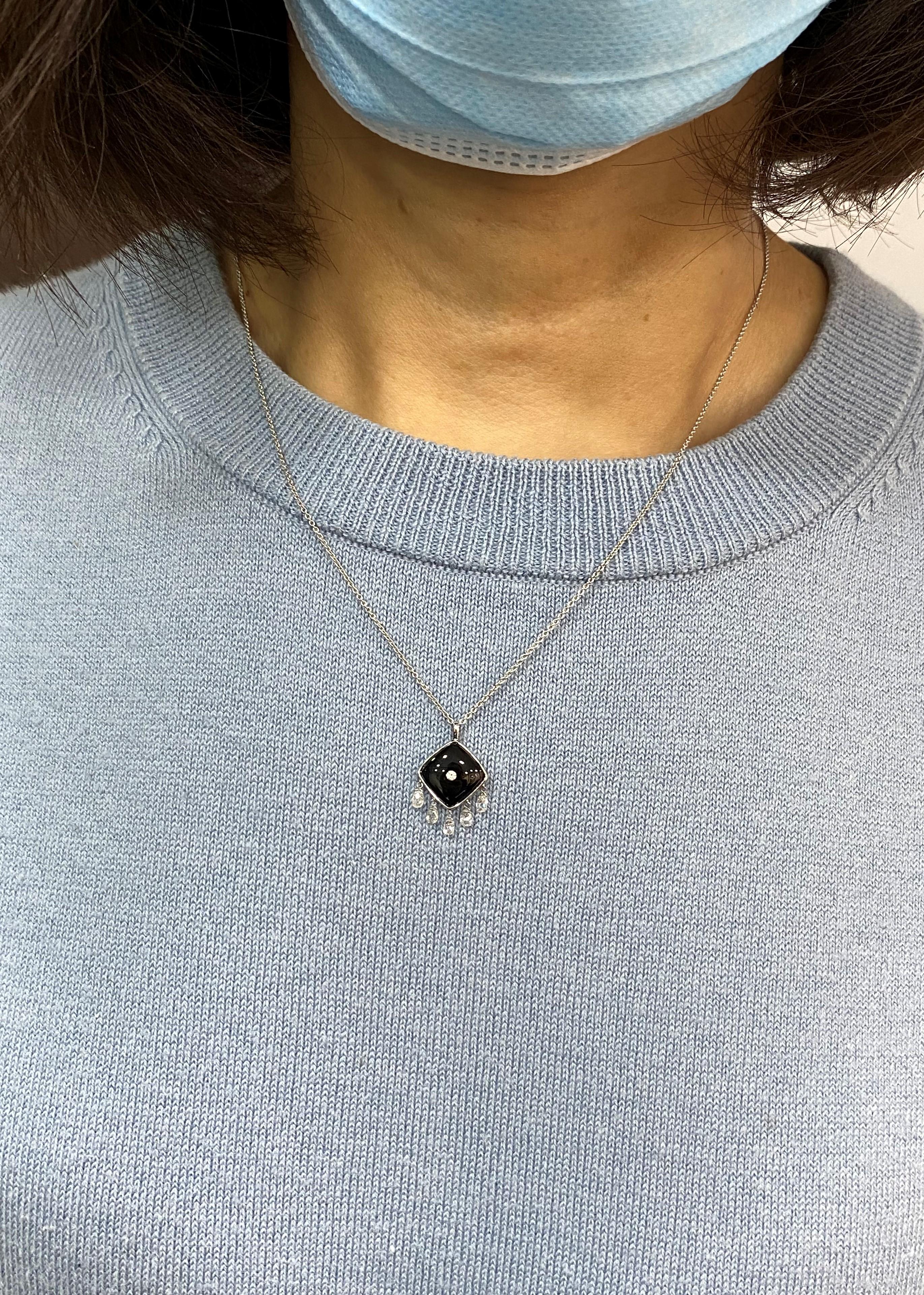 Contemporaneo Collana girocollo JR in oro bianco 18 carati con diamanti pendenti e briolette di onice nero in vendita