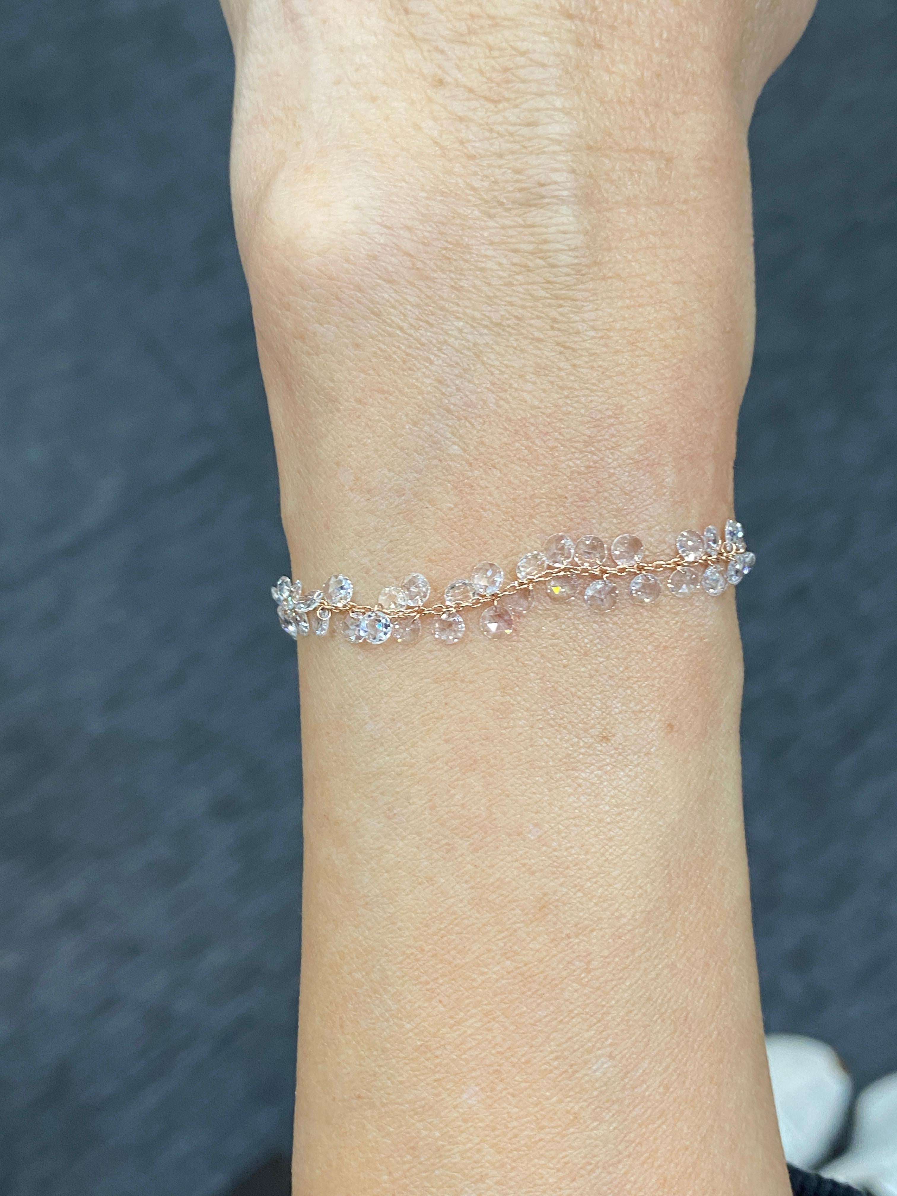 JR 2.00 Carat Dangling Rose Cut Diamond 18 Karat Rose Gold Bracelet

Our dangling rose-cut diamond bracelet is extremely wearable. Its versatility and classic design make it a great accompaniment to various occasions. Beautifully made with Drilled