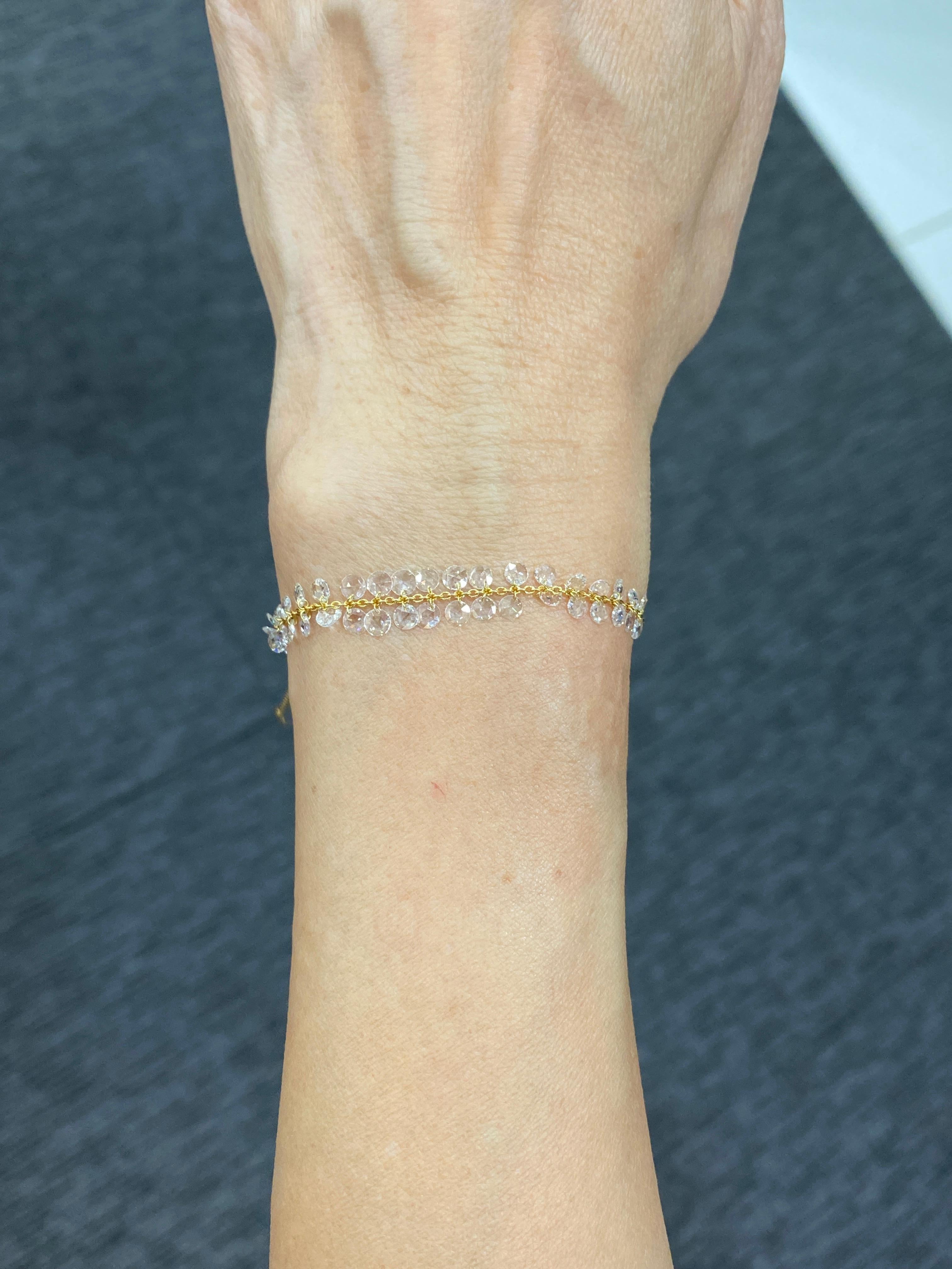 JR 2.00 Carat Dangling Rose Cut Diamond 18 Karat Yellow Gold Bracelet

Our dangling rose-cut diamond bracelet is extremely wearable. Its versatility and classic design make it a great accompaniment to various occasions. Beautifully made with Drilled