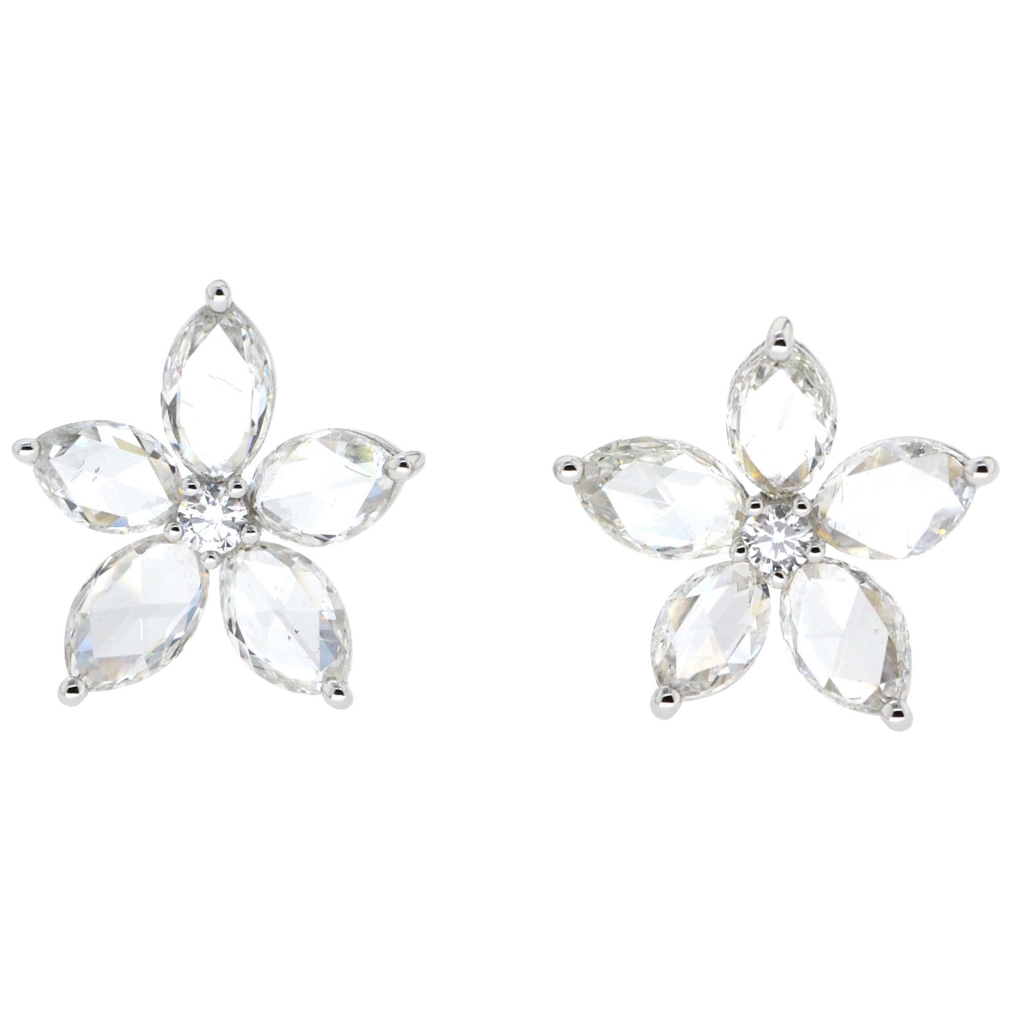 Pendiente JR Flor de diamantes talla rosa de 2,17 quilates y oro blanco de 18 quilates en venta
