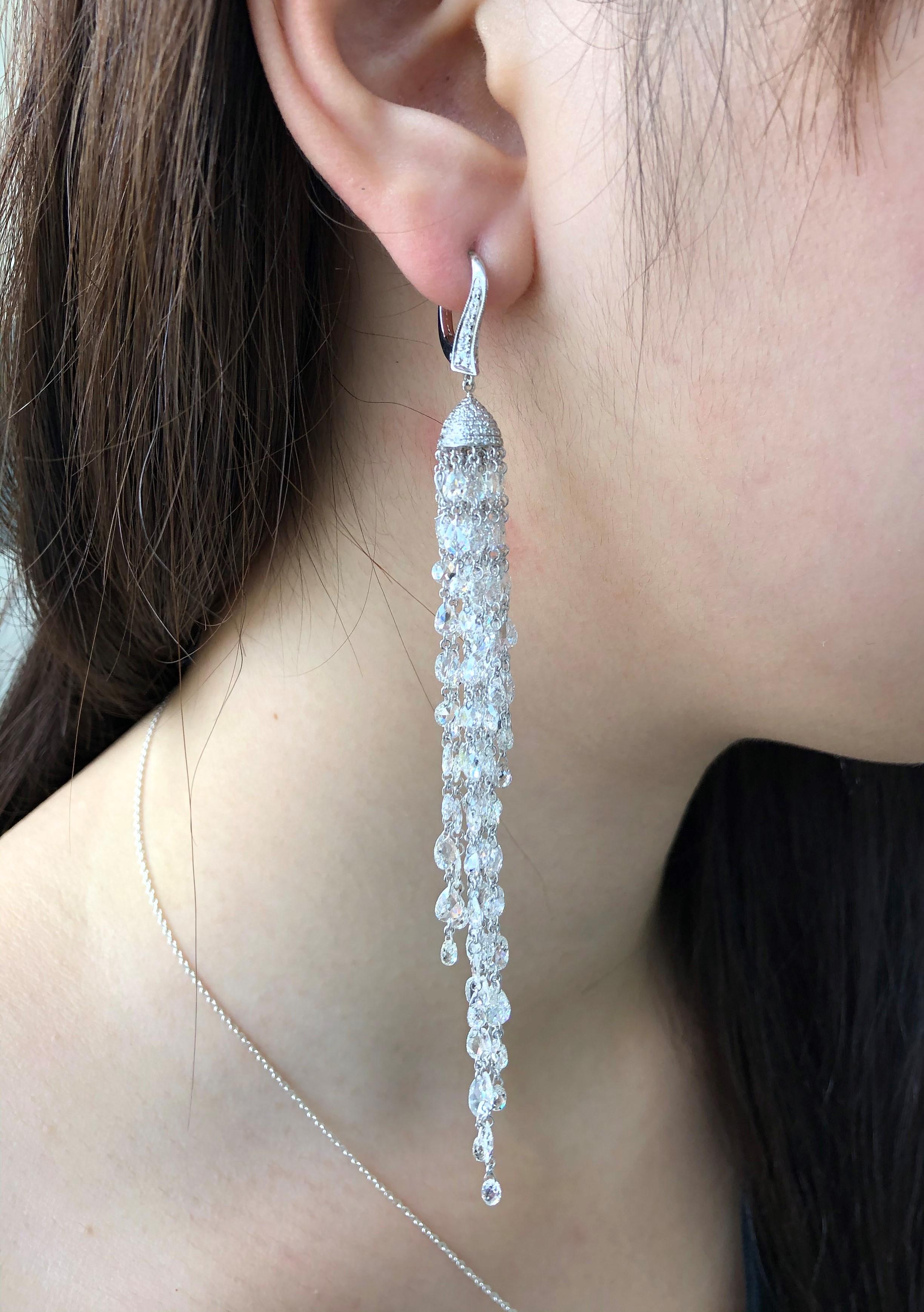 Contemporaneo JR 23,18 Carat Rose Cut Diamond Tassel Orecchini in oro bianco 18 carati in vendita