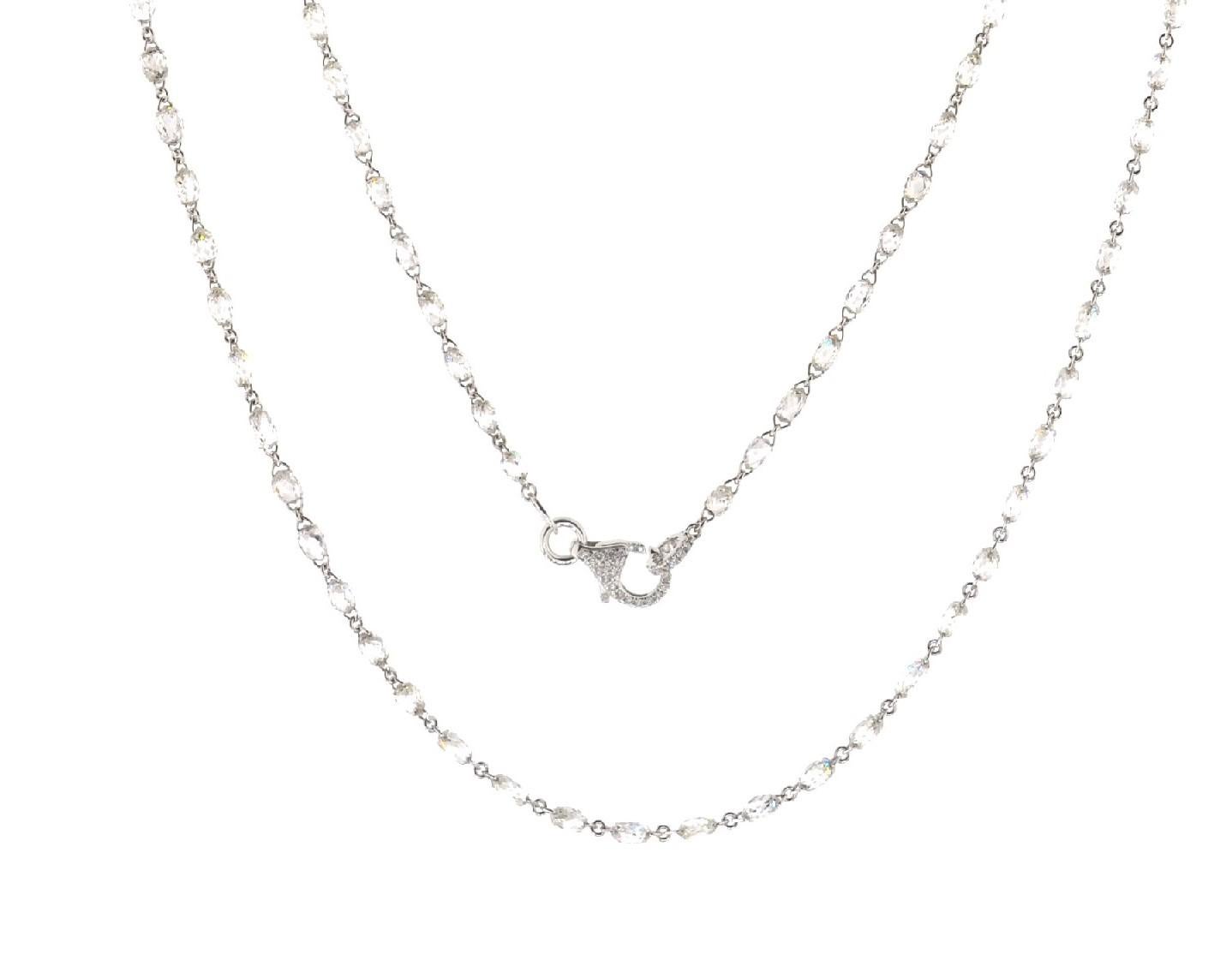JR 27,51 Karat weißer Diamant Briolette Halskette

Die Halskette mit 148 weißen Diamanten Briolette, insgesamt Diamant Gewicht ist 27,51 Karat. Die Schließe ist speziell mit Pave-Diamanten besetzt. Es kann lang getragen oder zweimal um den Hals
