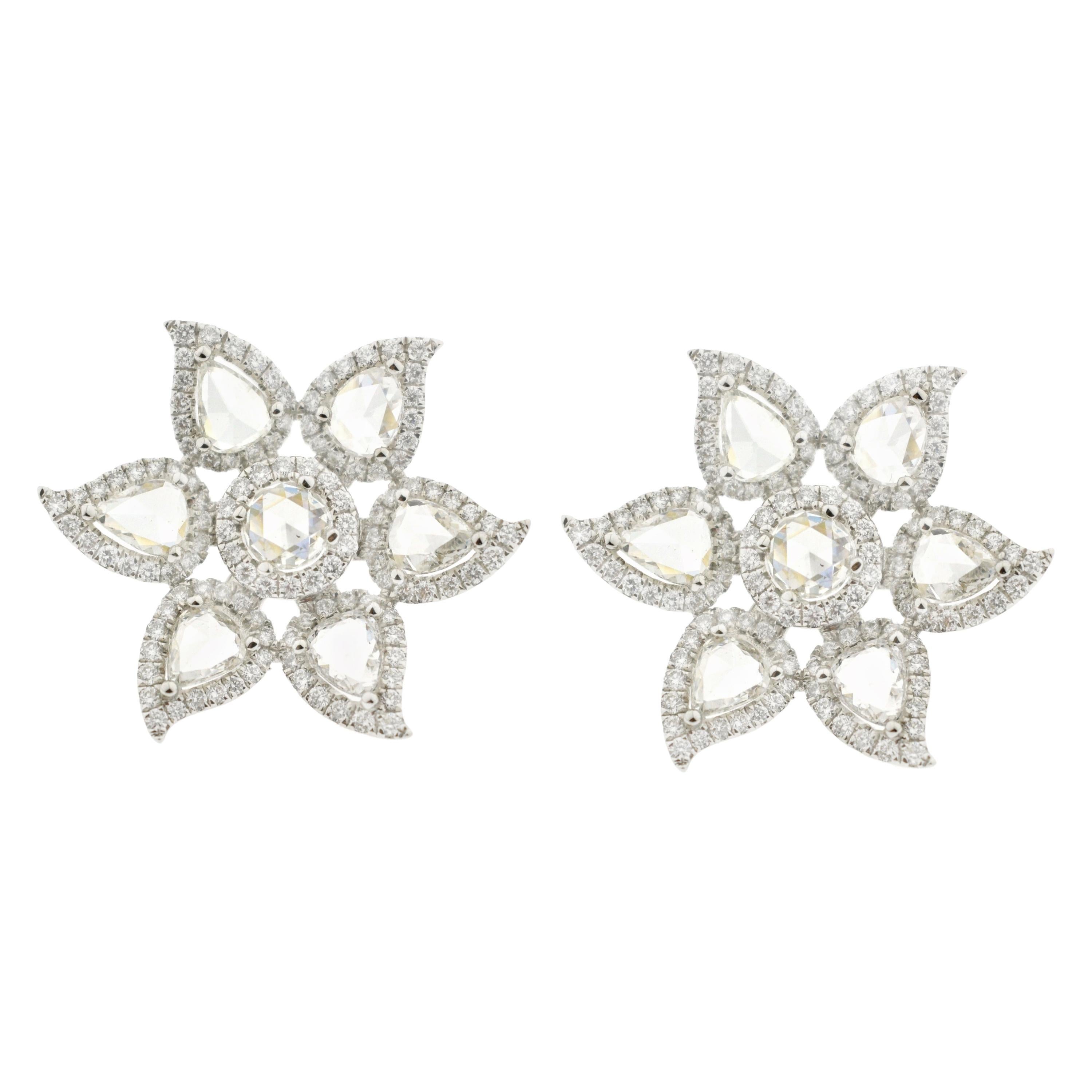 JR Pendiente de oro blanco de 18 quilates Flor de diamantes talla rosa de 3,99 quilates