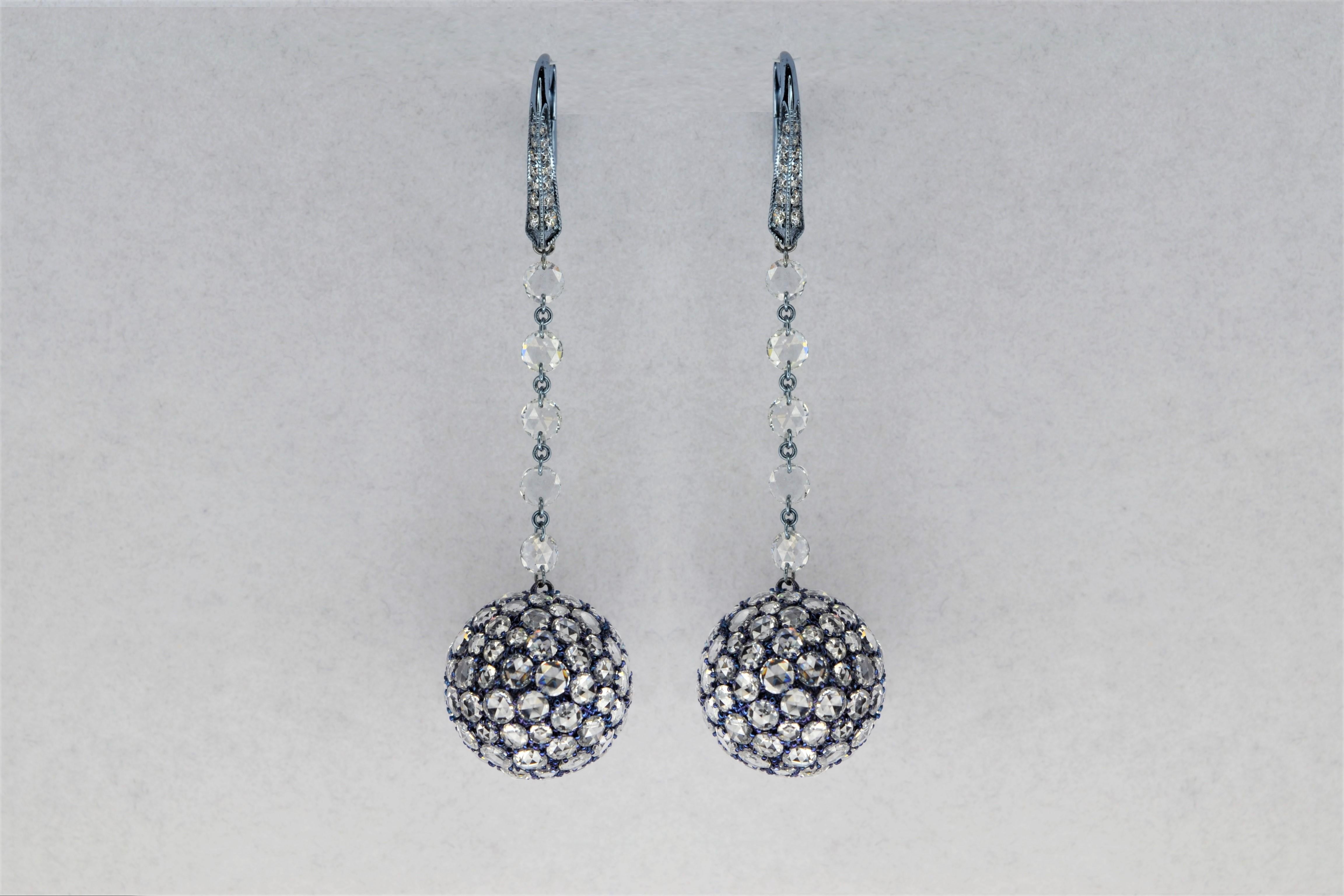 Taille rose JR Boucle d'oreille en titane avec diamant taillé en rose de 9,73 carats en vente