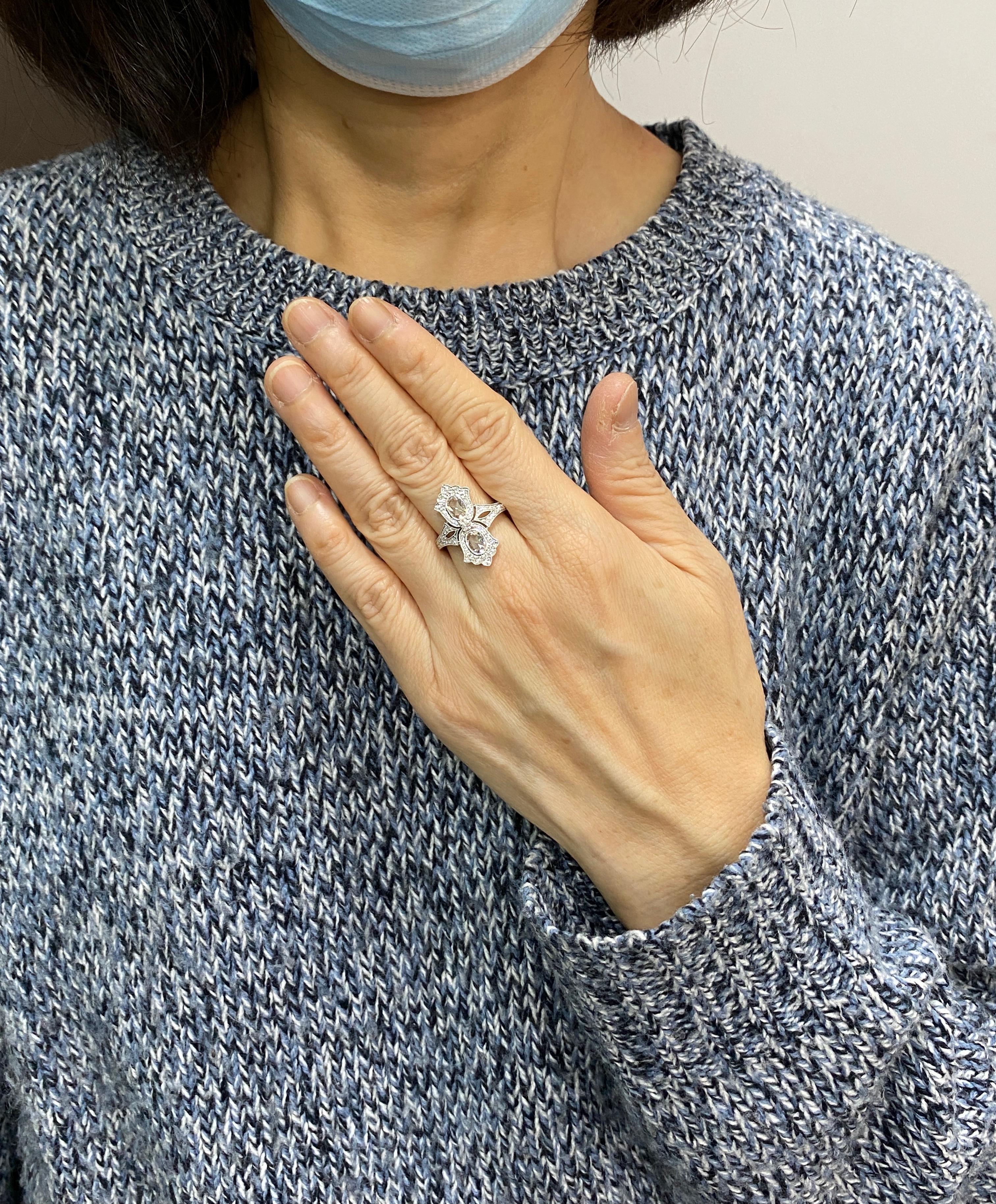 Women's JR Antique Style Rose Cut Diamond 18 Karat White Gold Ring For Sale