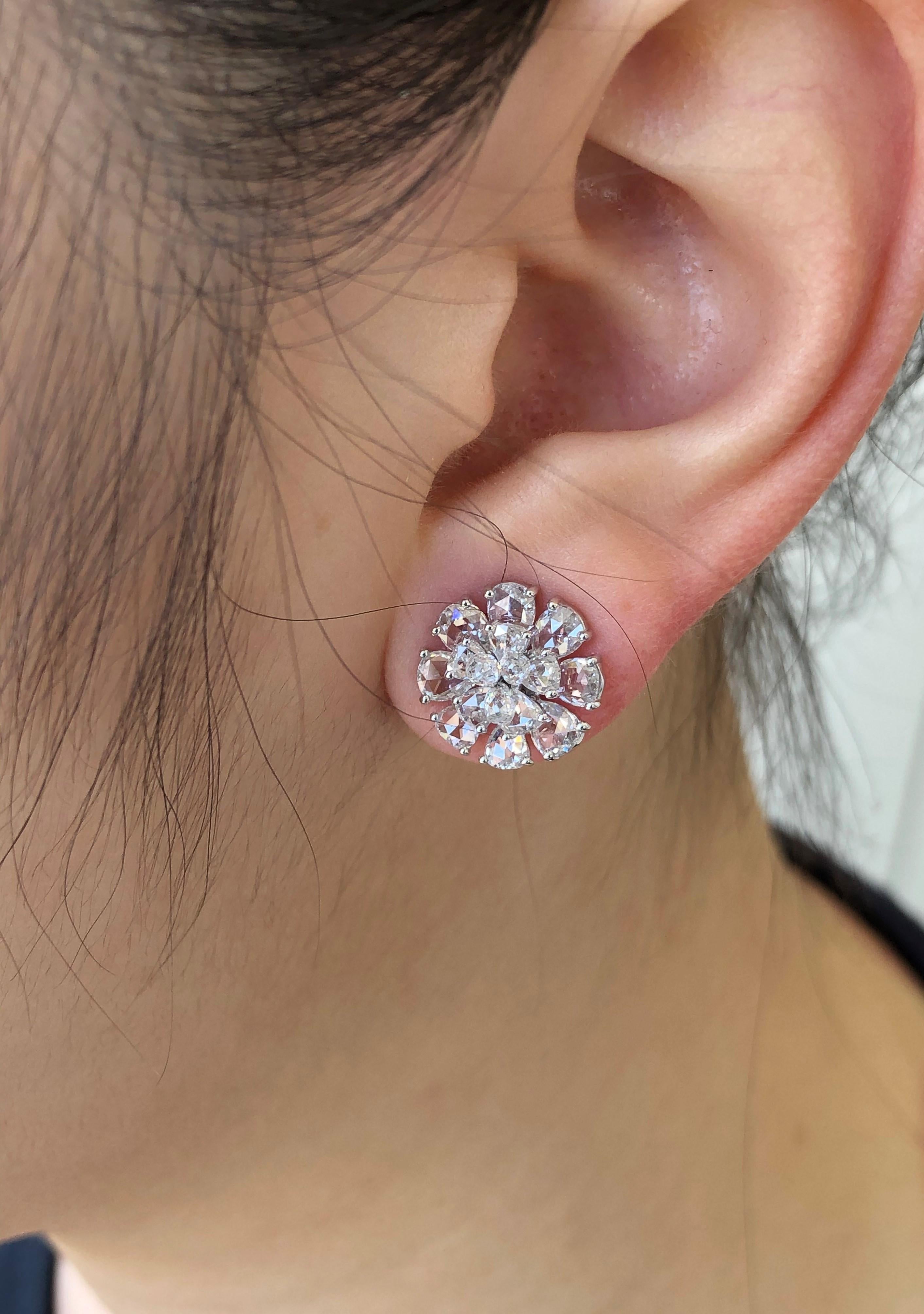 Contemporary JR Rose Cut Briolette Diamond Flower 18 Karat White Gold Earring For Sale